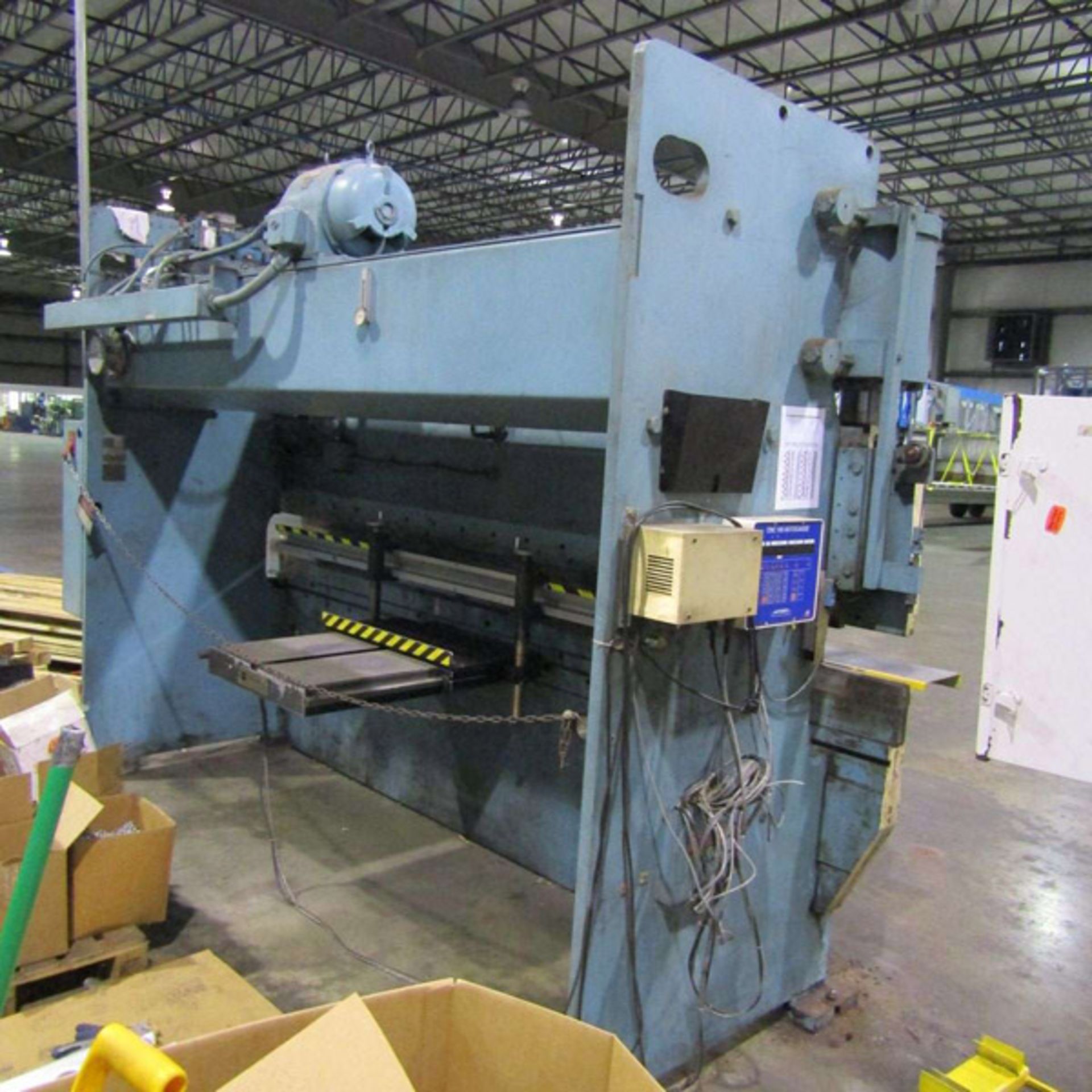 Niagara CNC Hyd. Press Brake, 135-Ton x 12' - Located In Painesville, OH - 8419 - Image 5 of 11