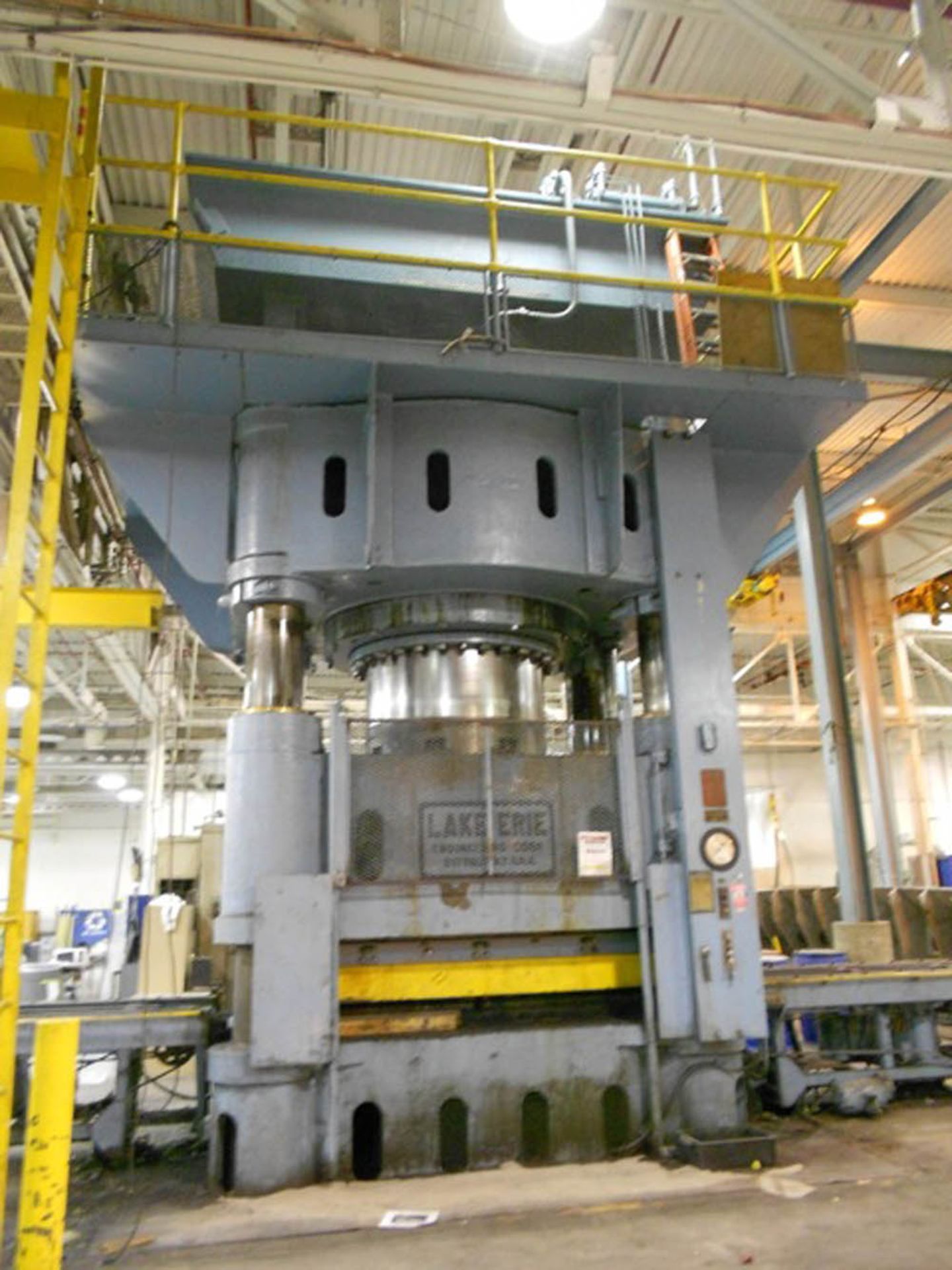 Lake Erie 4 Post Hyd. Press, w/Rubber Pad, 3,500-Ton x 120" x 96" - Located In Fort Worth, TX -