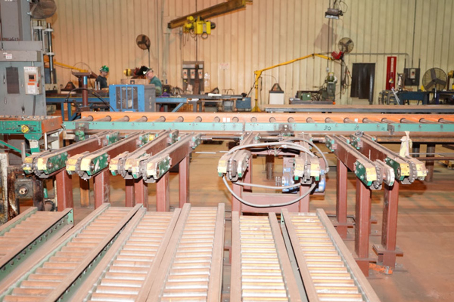 Roach Stackers and Conveyors, 70' Conveyor, 24'' Wide, w/ 7' Stackers, w/ 9' Small Rails - Image 10 of 12