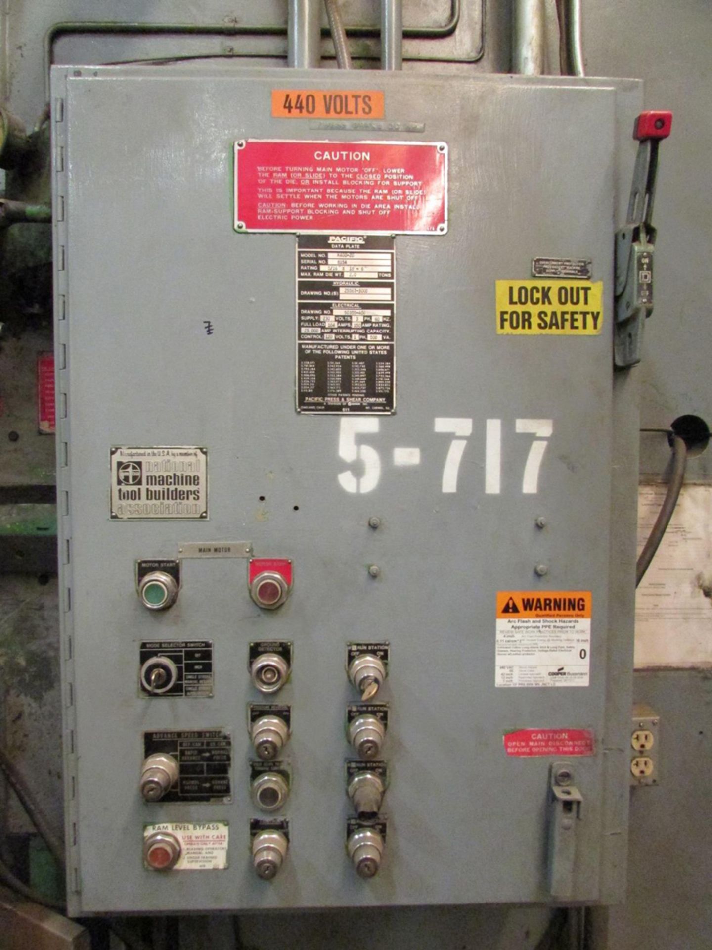 Pacific CNC Hyd. Press Brake, 400-Ton x 30' - Located In Pomona, CA - 8332 - Image 18 of 24