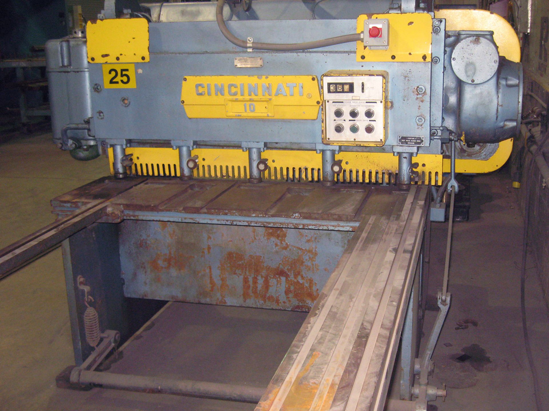 Cincinnati Power Shear, 10 Ga. x 4' - Located In Painesville, OH - 6625 - Image 2 of 5