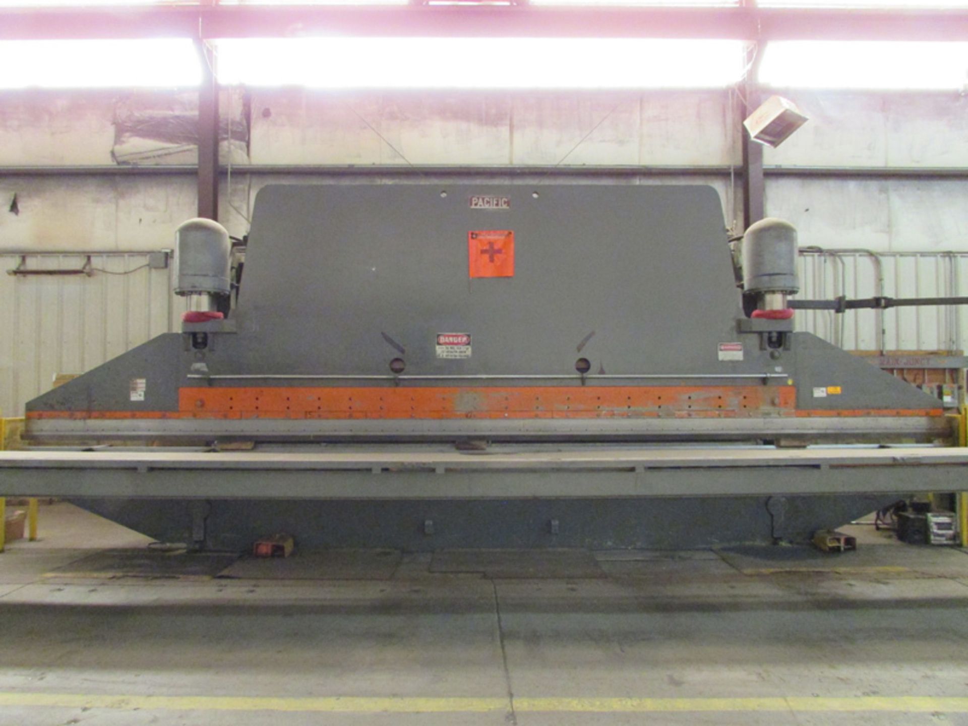 Pacific CNC Hyd. Press Brake, 400-Ton x 30' - Located In Pomona, CA - 8332 - Image 2 of 24