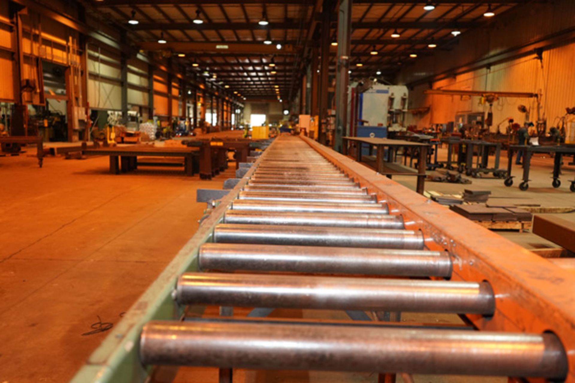 Roach Stackers and Conveyors, 70' Conveyor, 24'' Wide, w/ 7' Stackers, w/ 9' Small Rails - Image 2 of 12