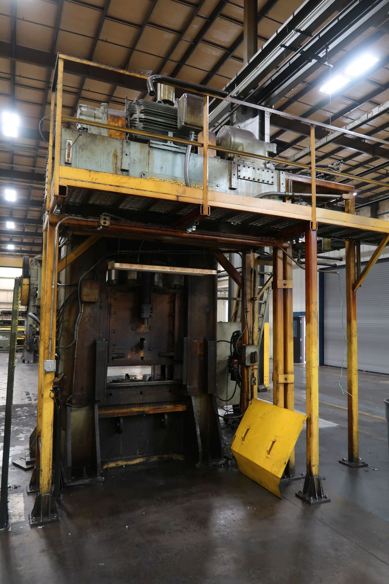 Erie SS Hyd. Press, 1,000-Ton x 42" x 42" - Located in Painesville, OH - 8373 - Image 6 of 9