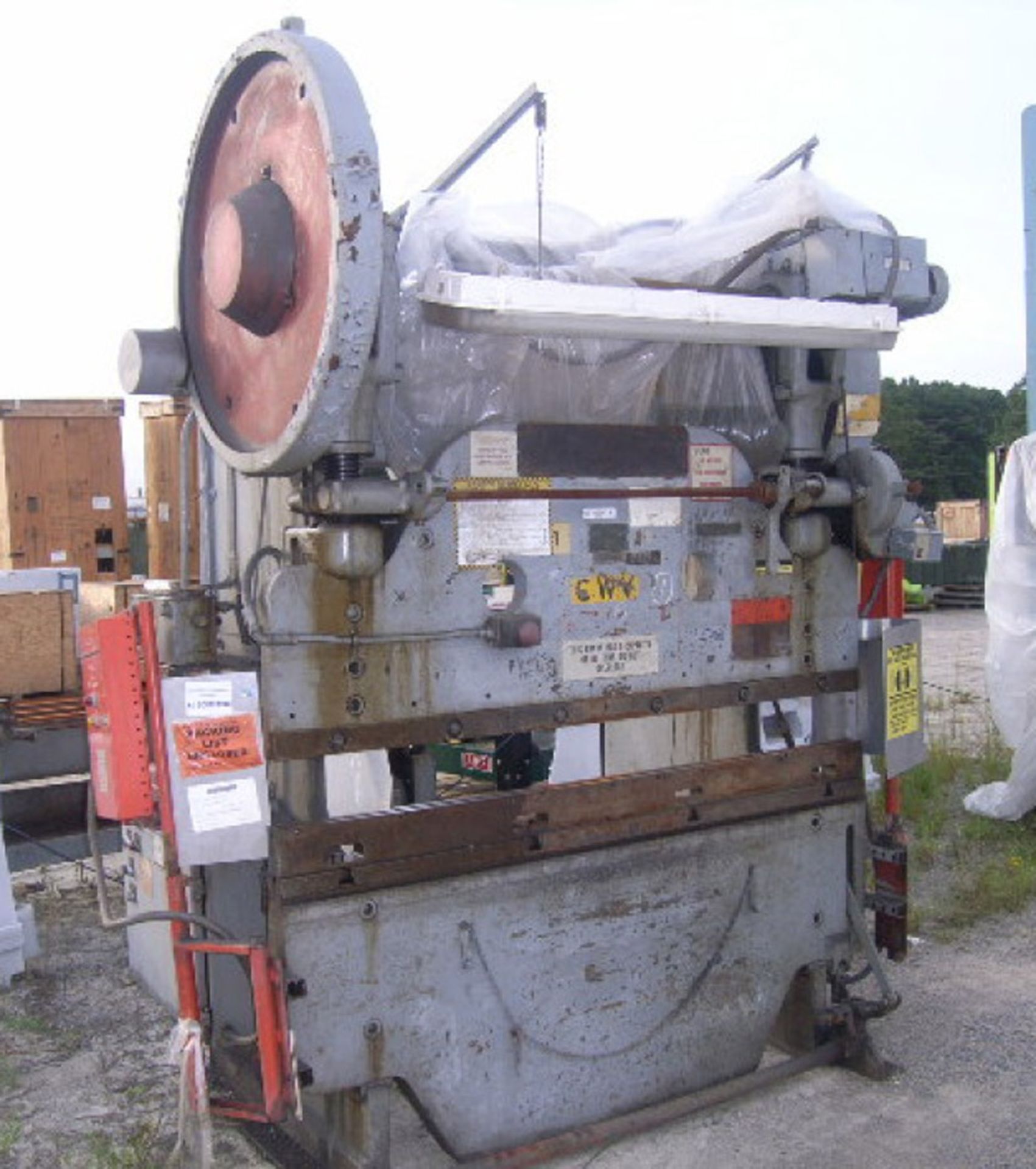 Cincinnati Mechanical Press Brake, 100-Ton x 6' - Located In Painesville, OH - 7037 - Image 2 of 9