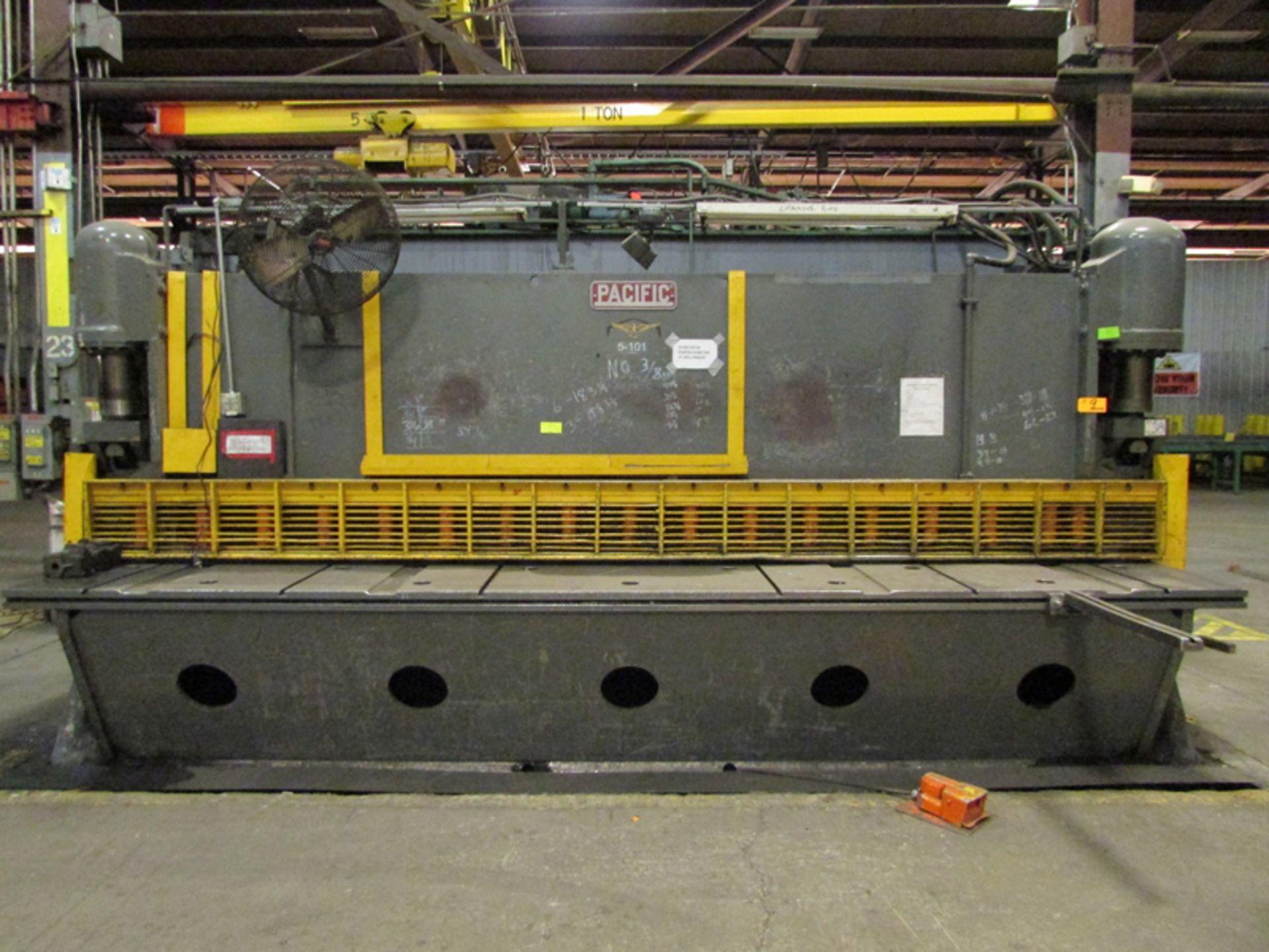 Pacific Hyd. Power Shear, 3/8" x 16' - Located In Pomona, CA - 8328 - Image 2 of 18