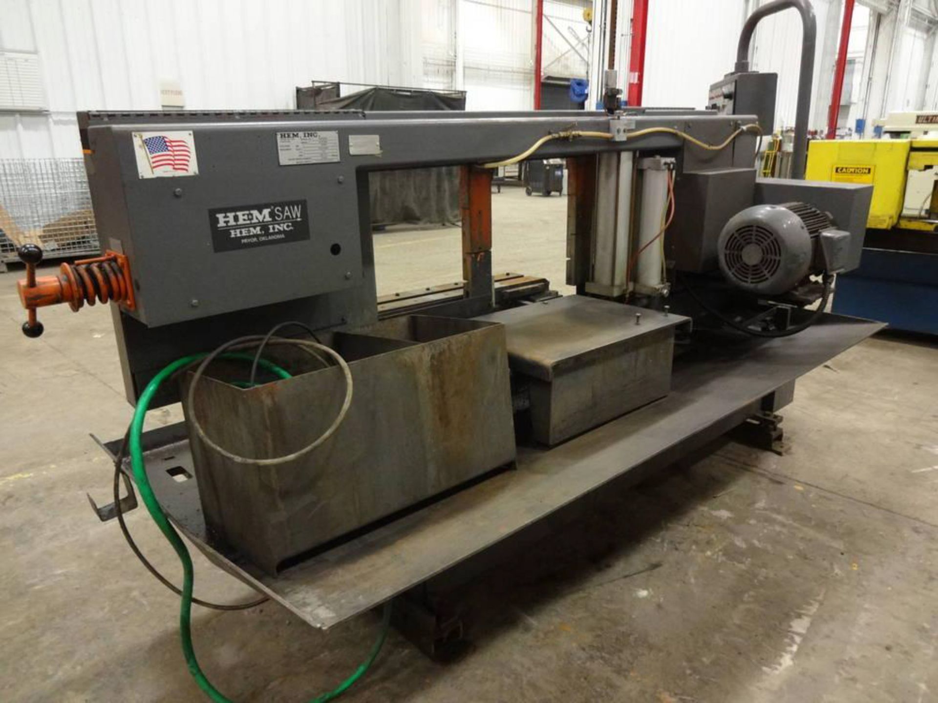 Hem Cyclone Horiz. Bandsaw (Swivel Head), 16" x 22" - Located In Painesville, OH - 6354 - Image 2 of 4