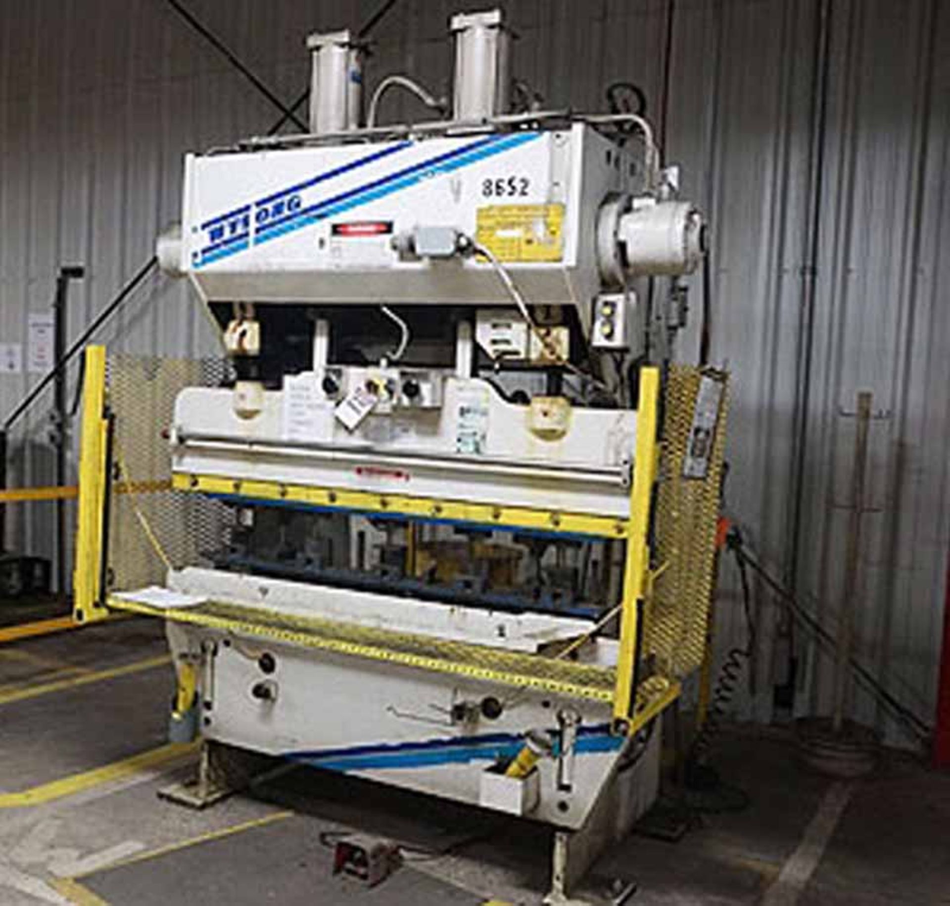 Wysong Hydra-Mechanical Press Brake, 60-Ton x 6' - Located In Painesville, OH - 6716 - Image 2 of 10