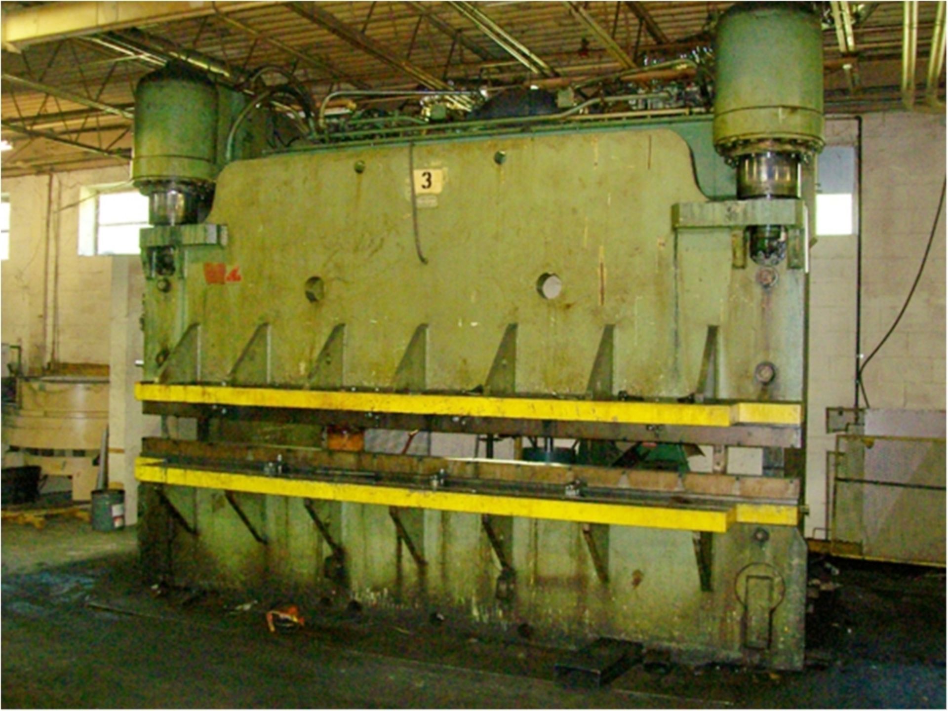 Pacific Hyd. Permanent Flanged Press Brake, 500-Ton x 14' - Located In Painesville, OH - 6940 - Image 2 of 2