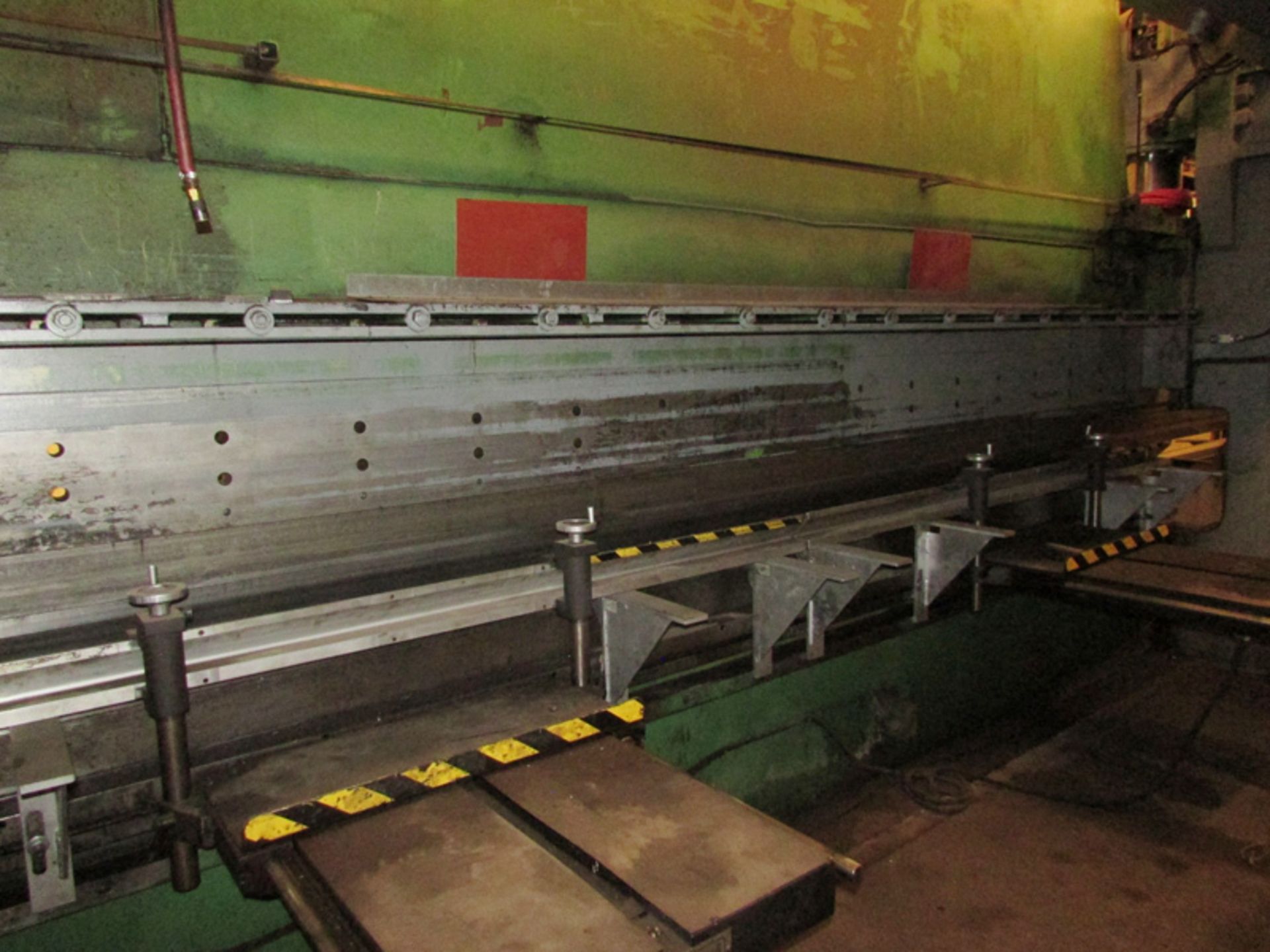 Pacific CNC Hyd. Press Brake, 400-Ton x 30' - Located In Pomona, CA - 8332 - Image 10 of 24