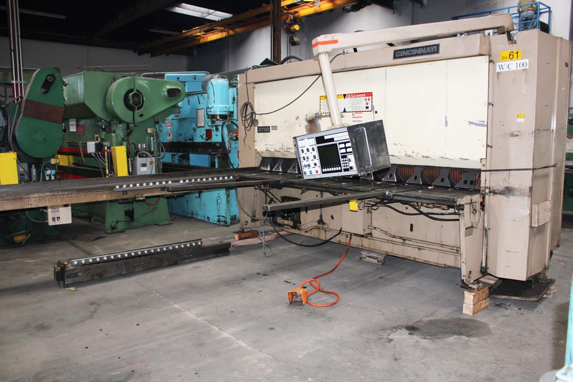 Cincinnati Hyd. CNC Power Shear, 3/8" x 10' - Located In Huntington Park, CA - 4446