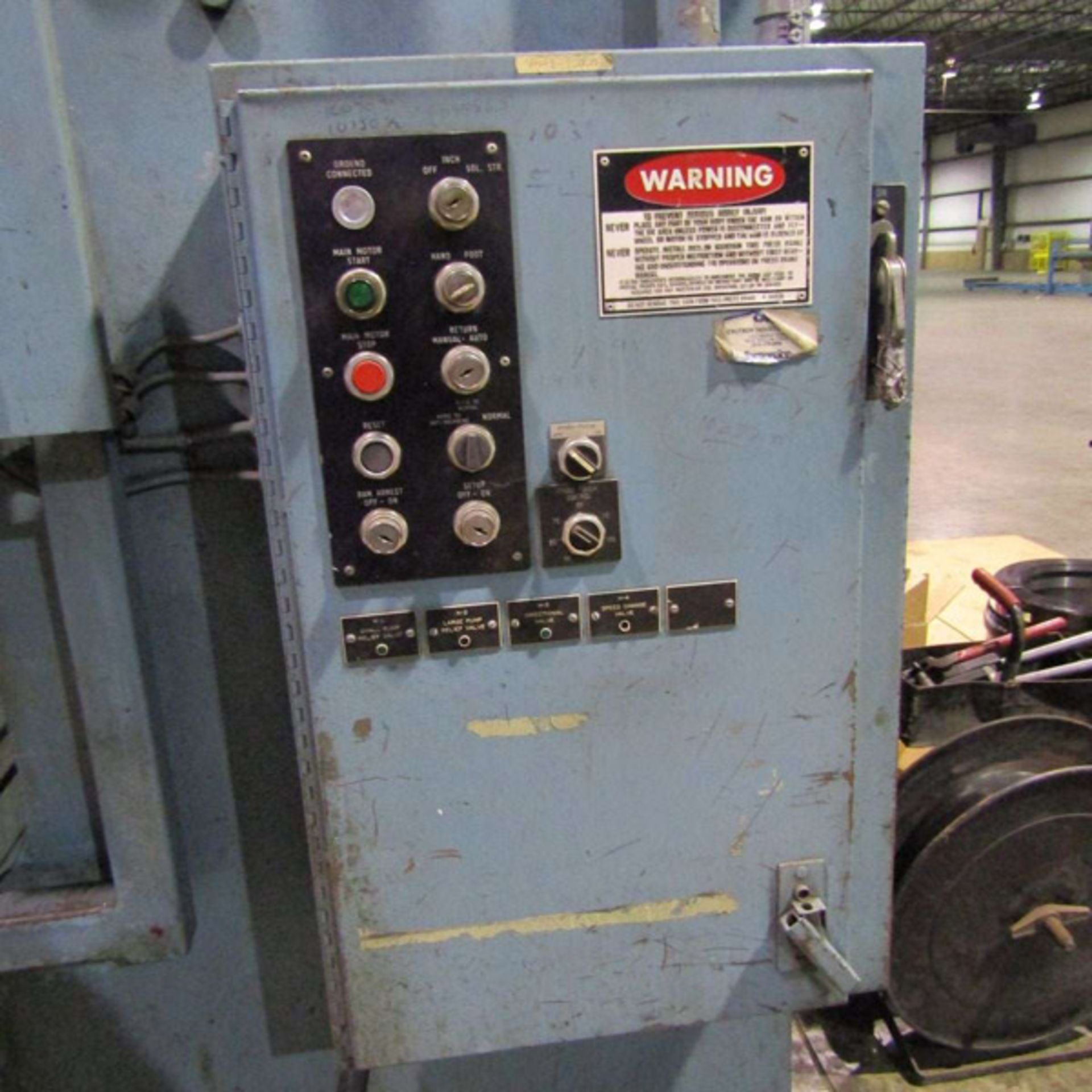 Niagara CNC Hyd. Press Brake, 135-Ton x 12' - Located In Painesville, OH - 8419 - Image 7 of 11