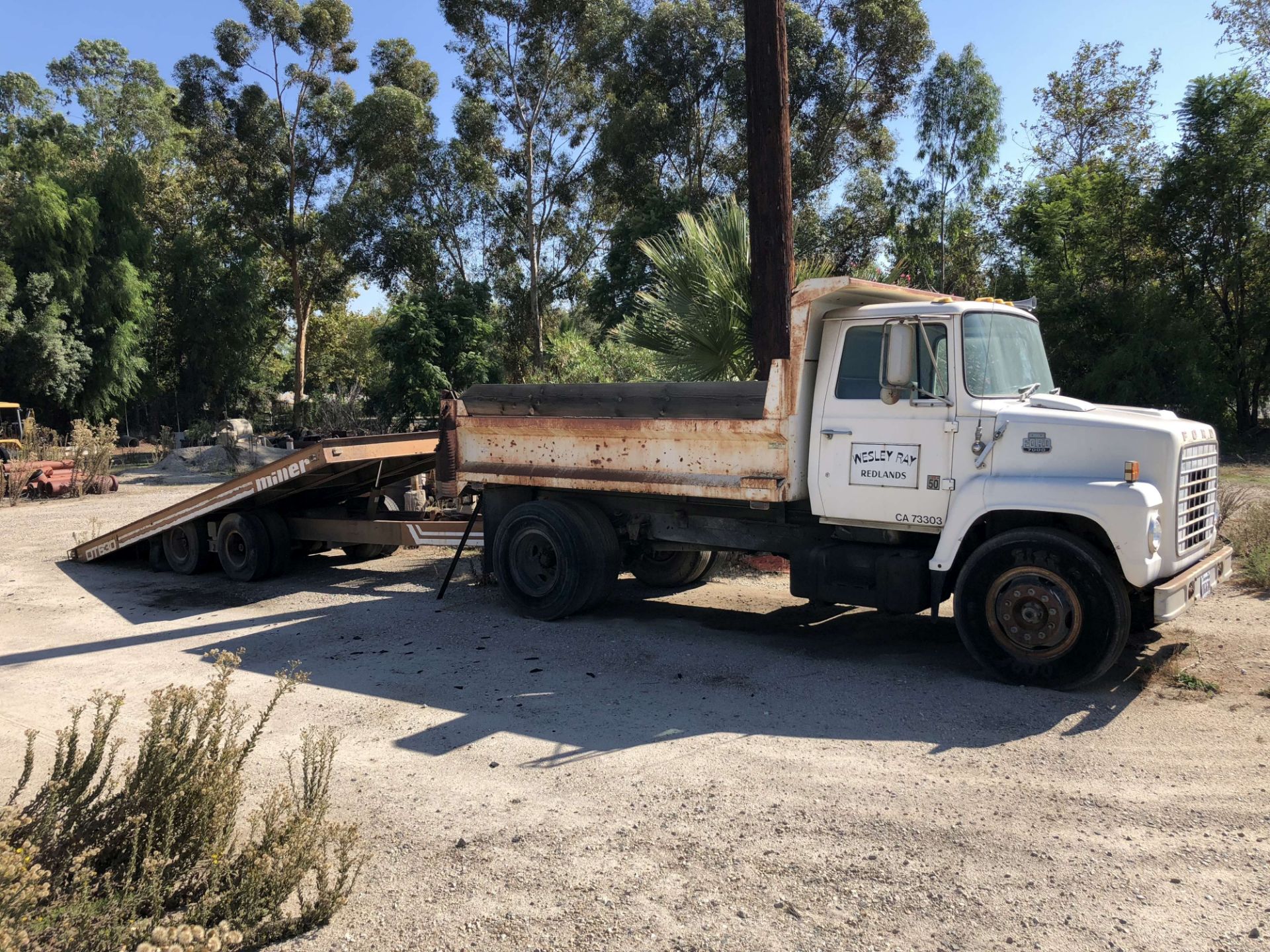 Ford 7000 Dump Truck, VIN#: 1FDXR7OV2BJ09719, Sold With Bill OF Sale Only