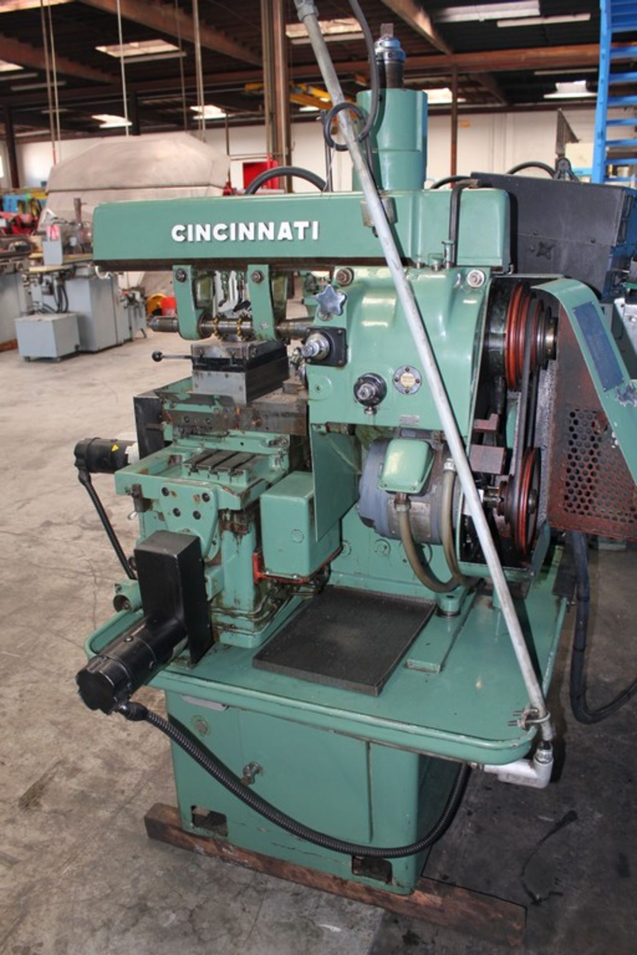 6.5" x 24" Cincinnati CNC Horizontal Production Mill 2 Axis Metal Machining - Located In: Huntington - Image 7 of 10