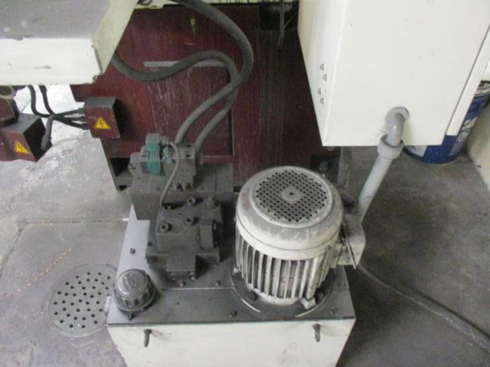 8" x 18" Chevalier FSG-3A818 Surface Grinder 3 Axis Hydraulic - Located In: Huntington Park, CA - - Image 4 of 6
