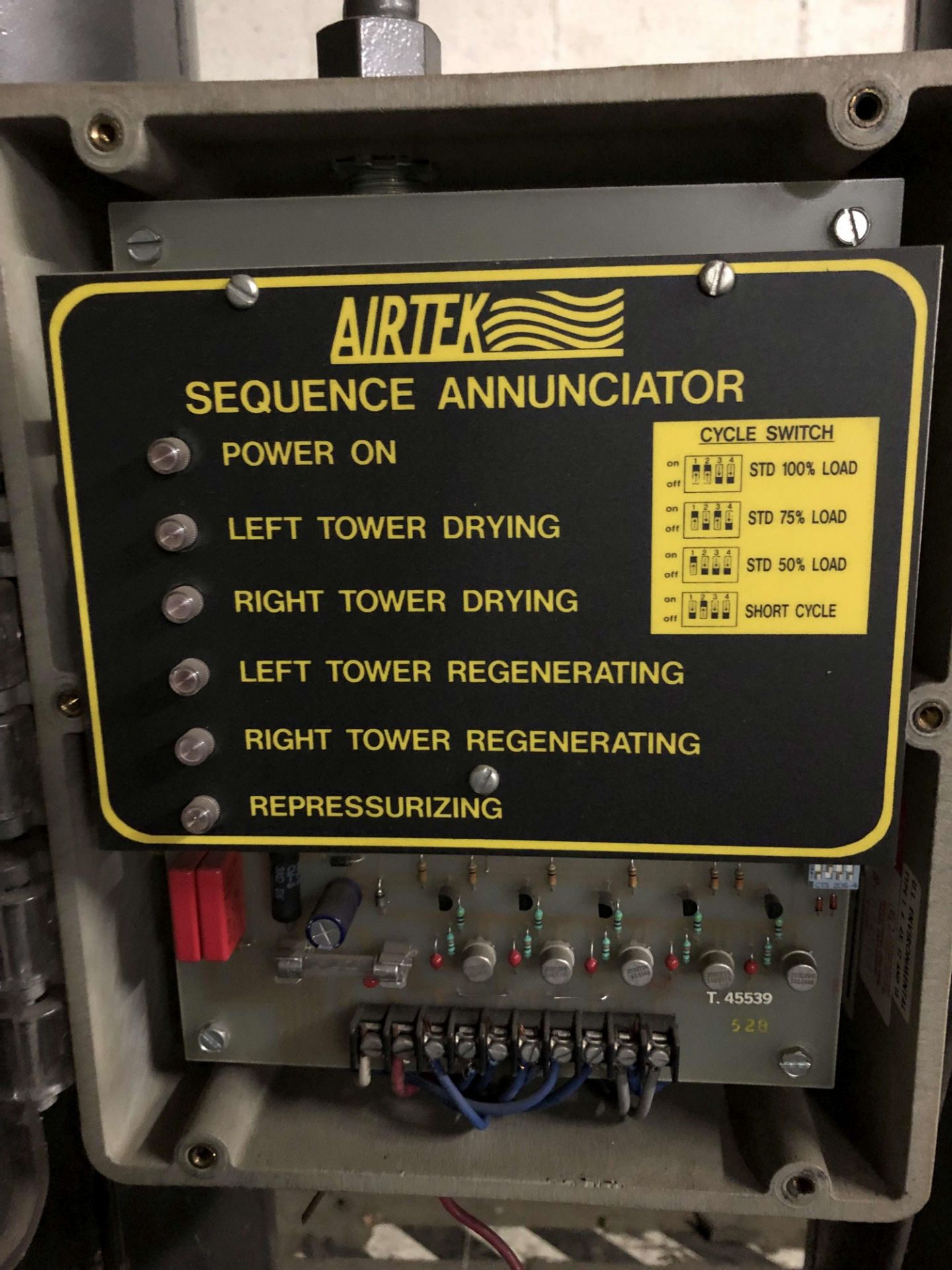 Airtek Desiccant Air Dryer, Model TW100, S/N 90C-5139 - Image 2 of 3