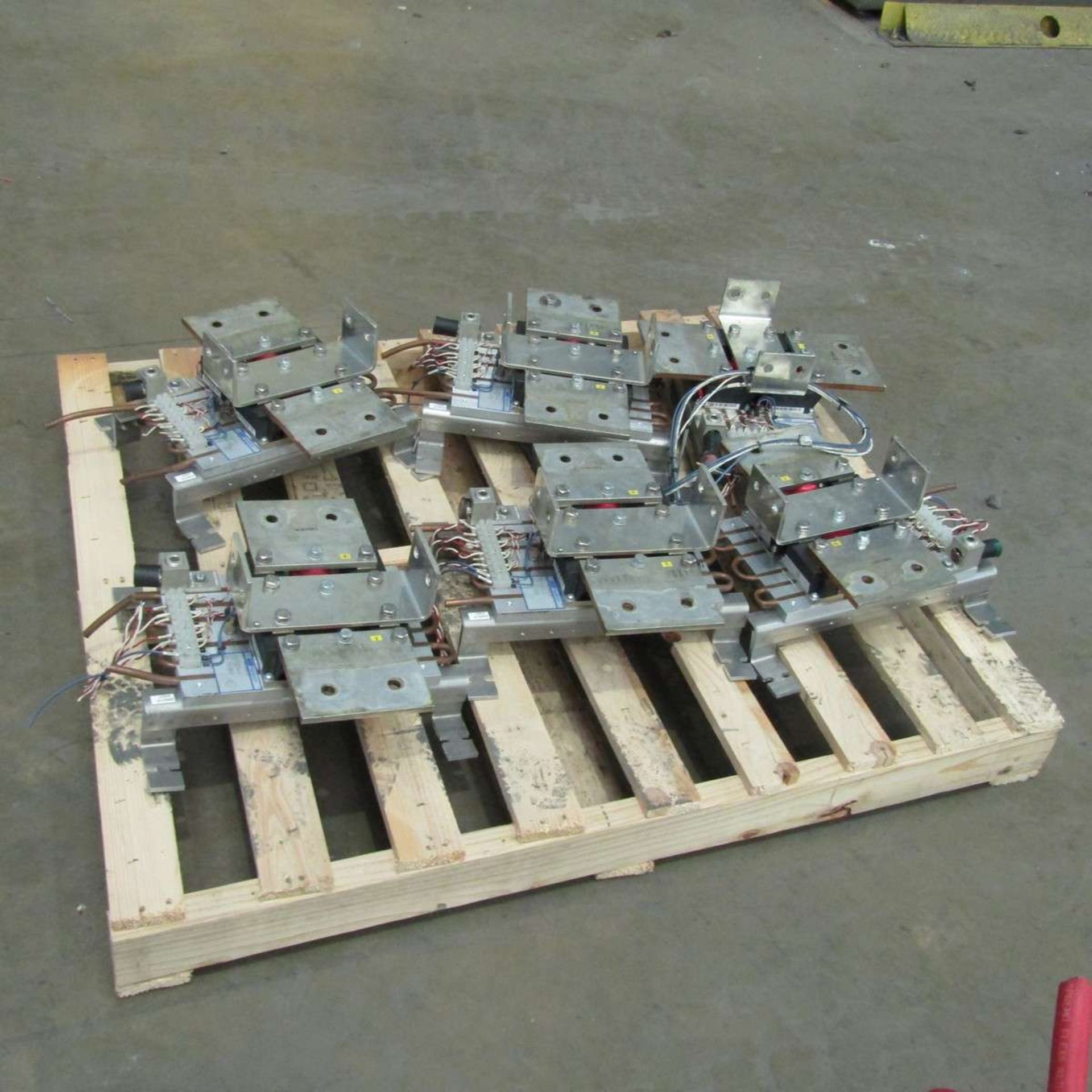 Pallets of Assorted Electrical Spares to Include - Image 4 of 6