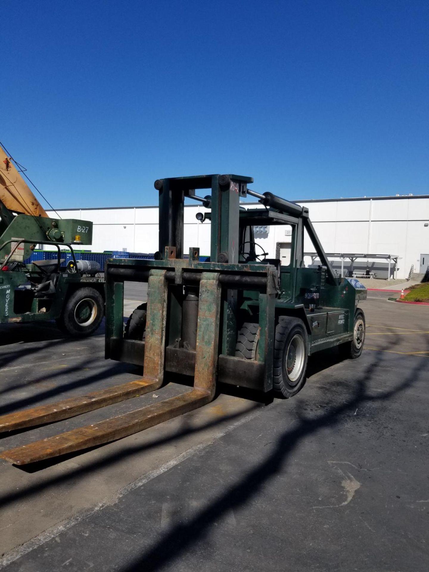 1993 Rigger Special RS80 80,000lb Diesel Forklift