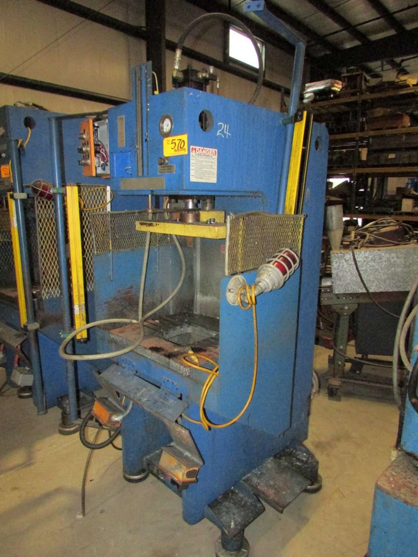 2000 Neff 12 Ton Hydraulic Gap Frame Trim Press