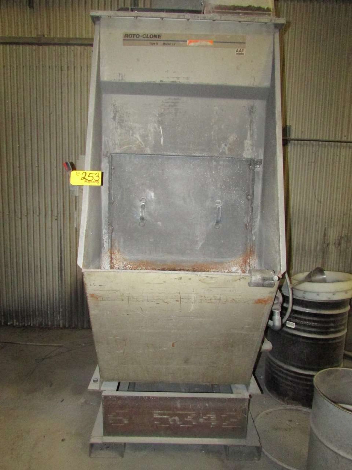 Snyder General Roto-Clone LVN Dust Collector - Image 2 of 7