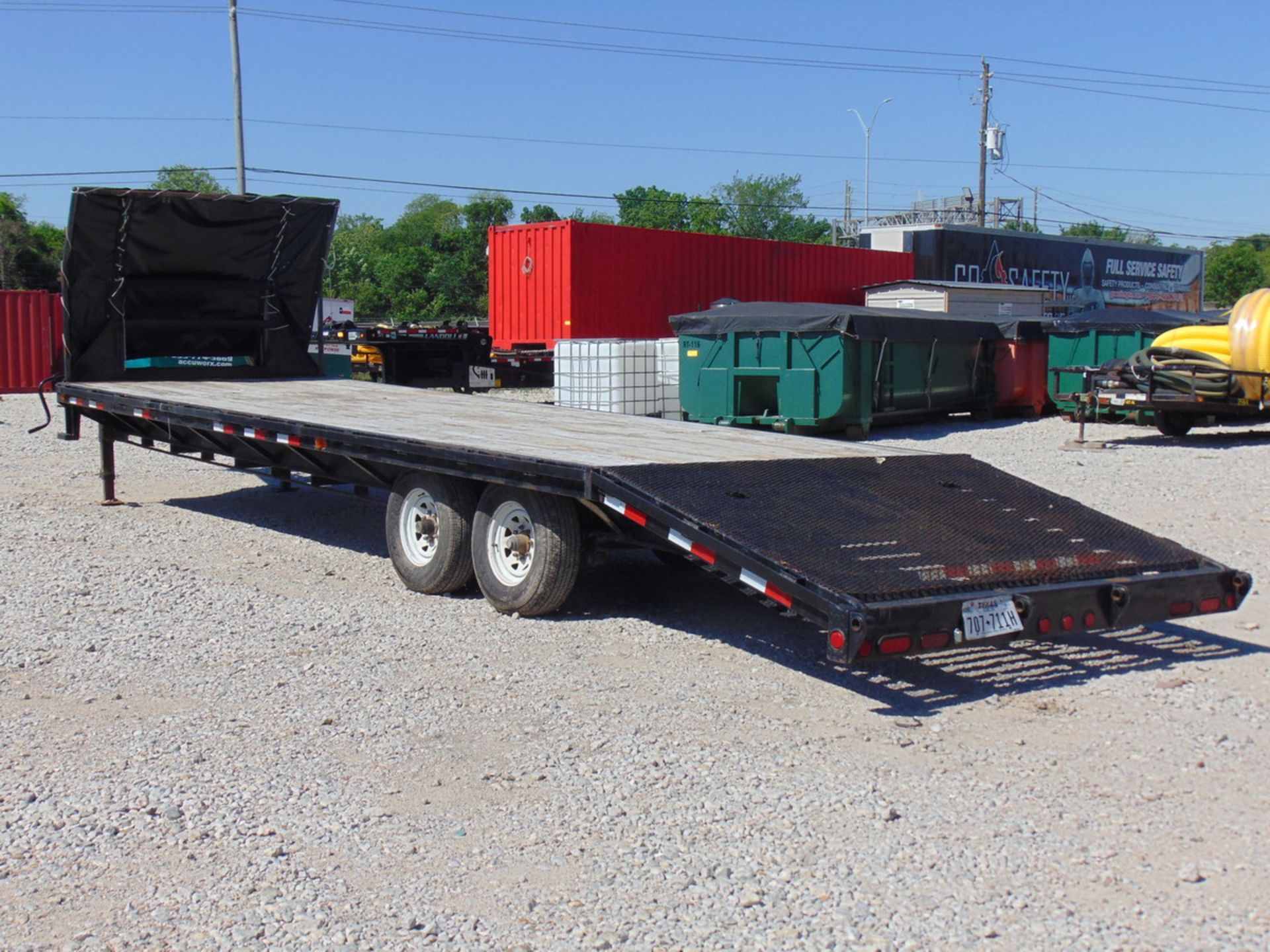 2012 PJ 24' T/A Gooseneck Flat Bed Beaver Tail Trailer, Wood Deck, Vin: 4P5FS3022C1167830 - Image 4 of 6