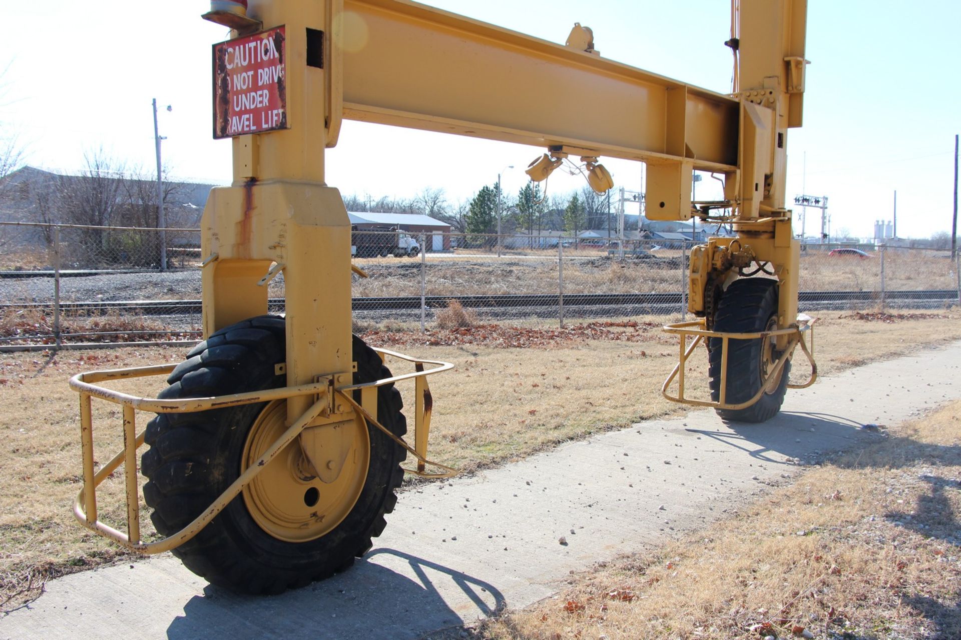 40 Ton Drott/Mi-Jack Straddle Mobile Gantry Crane, S/N 5032, 40 Ton Main Hoist, 40' Bridge Span - - Bild 5 aus 10