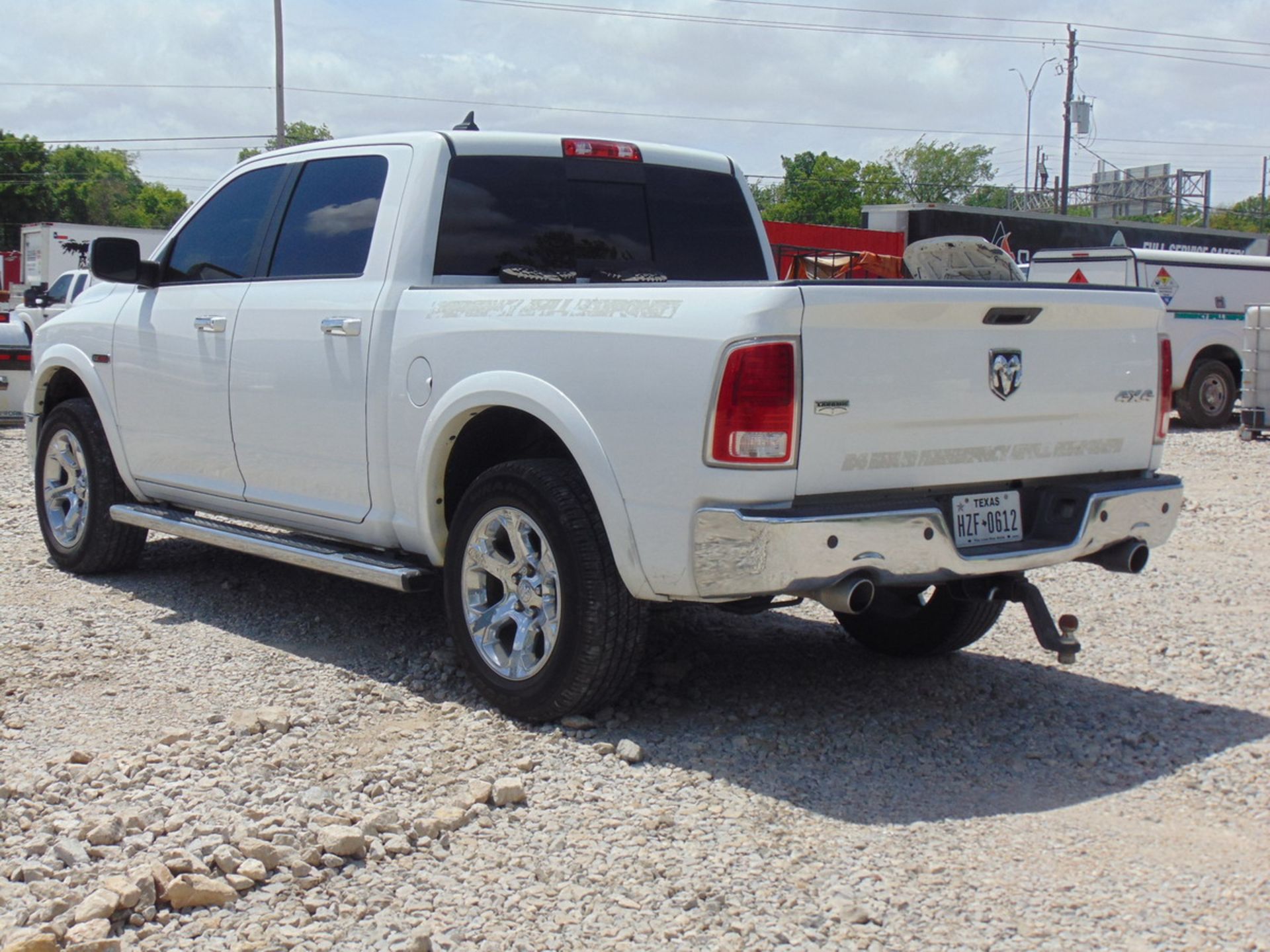 2016 Dodge Ram 1500 Laramie Eco Diesel 4WD Quad Cab Truck, Miles: 62,500; Engine: 3.0L, Vin: - Image 4 of 15