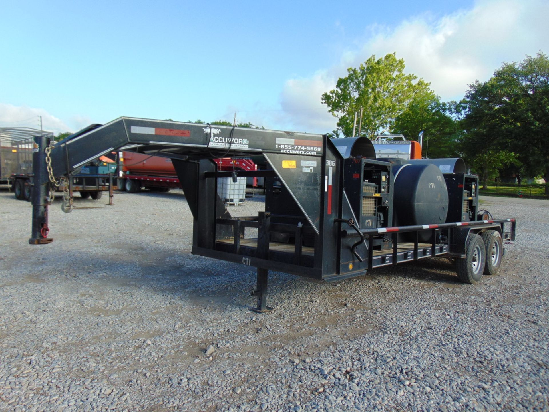 2014 Tiger Utility 20' T/A Gooseneck Flat Bed Trailer (2) Landa 3,200 PSI 6.3 GPM Hot Water Pressure