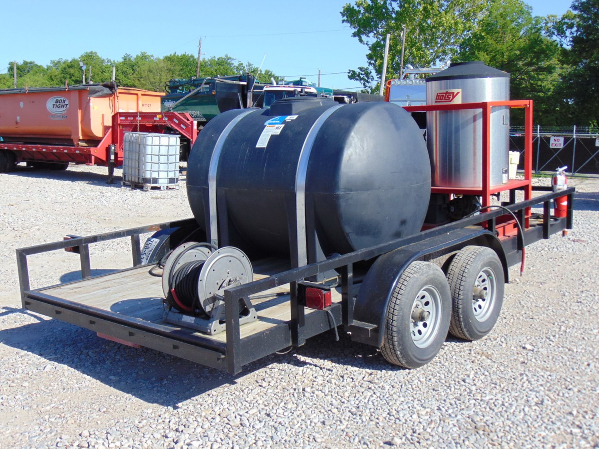 2011 Hugh Utility 16' T/A Utility Trailer Hotsy 2,500 PSI 9.5 GPM Pressure Washer (655 Hours), Water - Image 4 of 12