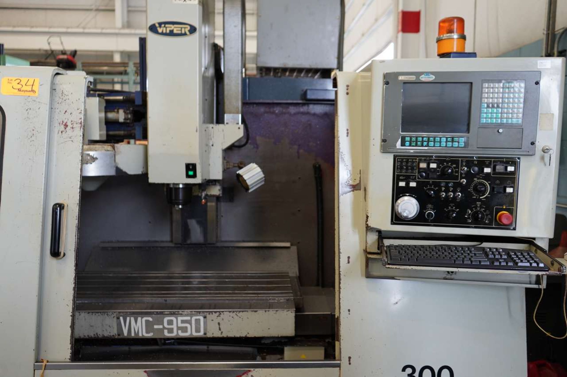 2000 Viper VMC950-G CNC Vertical Machining Center - Image 2 of 9