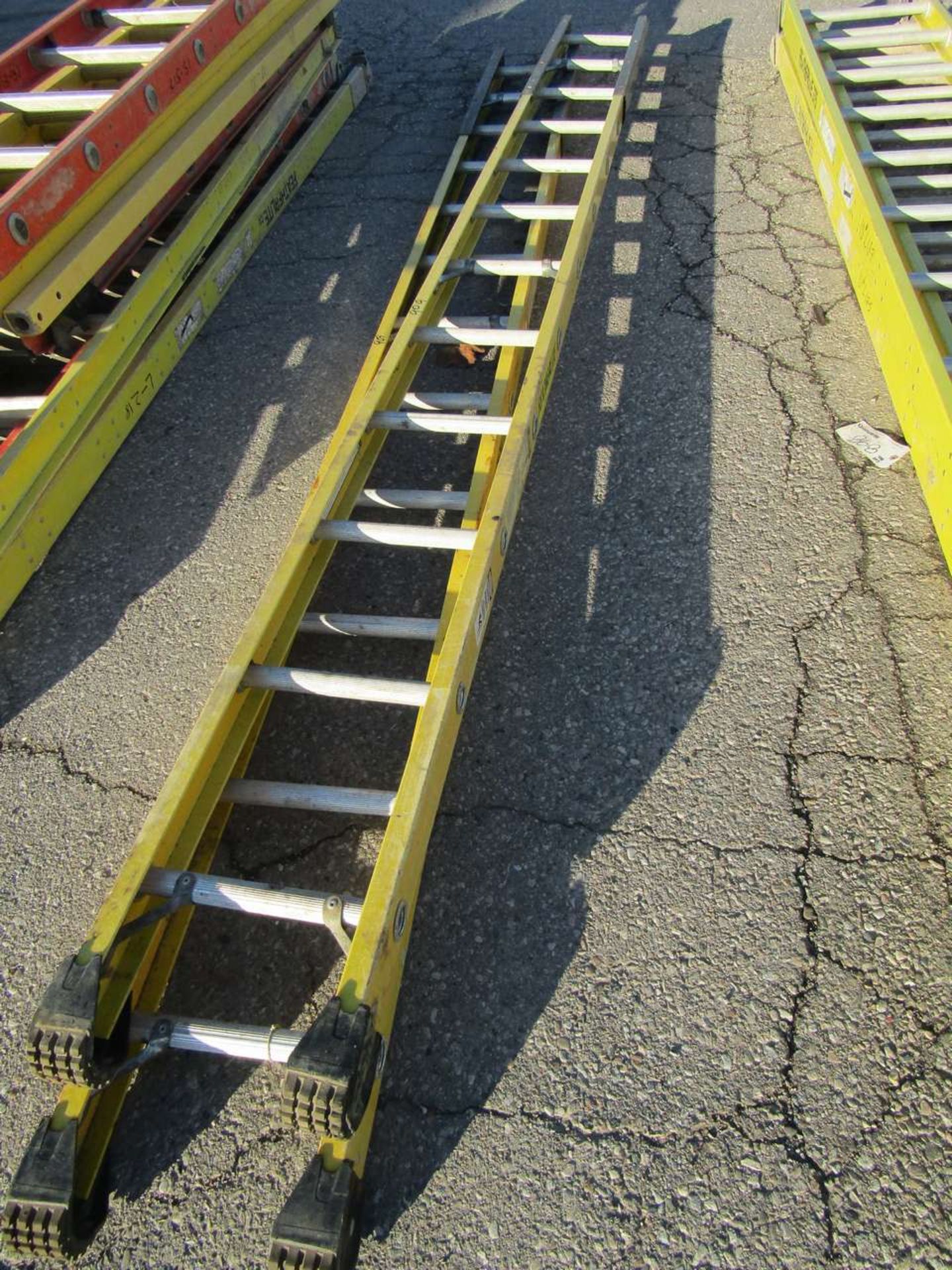 6 12' Fiberglass Ladders