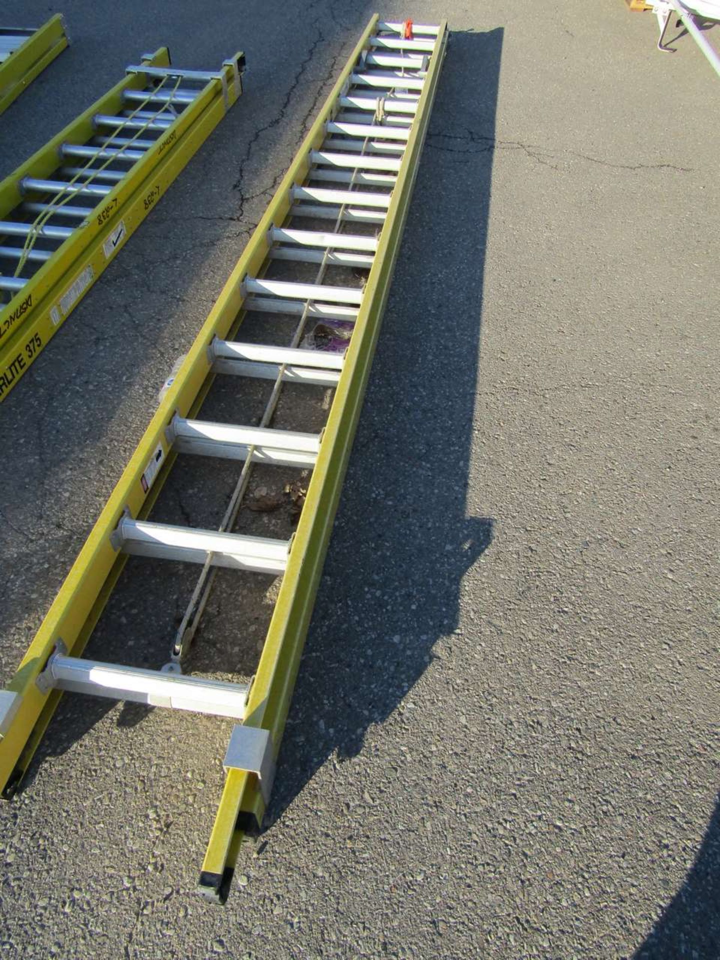 26' Featherlite Extension Ladder