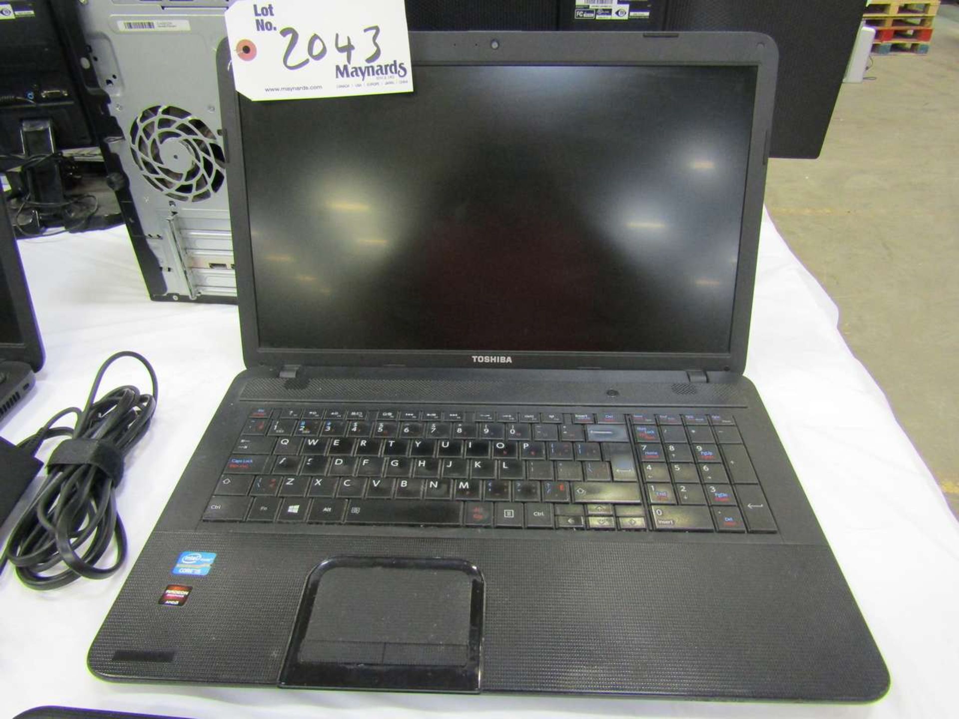 Toshiba Satellite Pro C870 Laptop