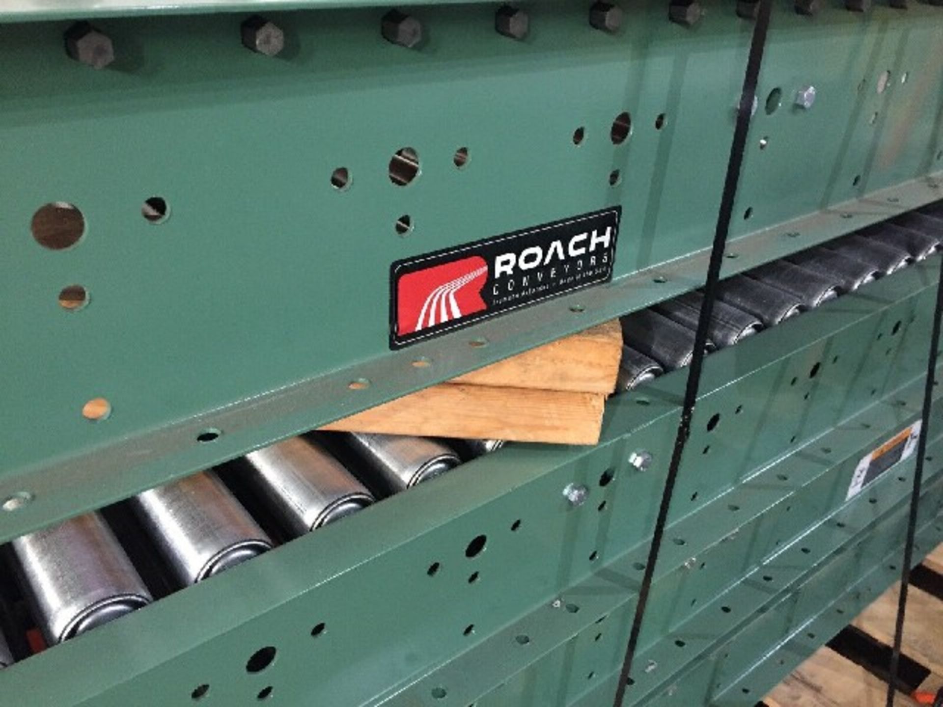 24” W Roach Motorized Conveyor System, 240 Volts 3 Phase 30 AMP, 8 Long Straight Pieces (At 10' - Image 5 of 8