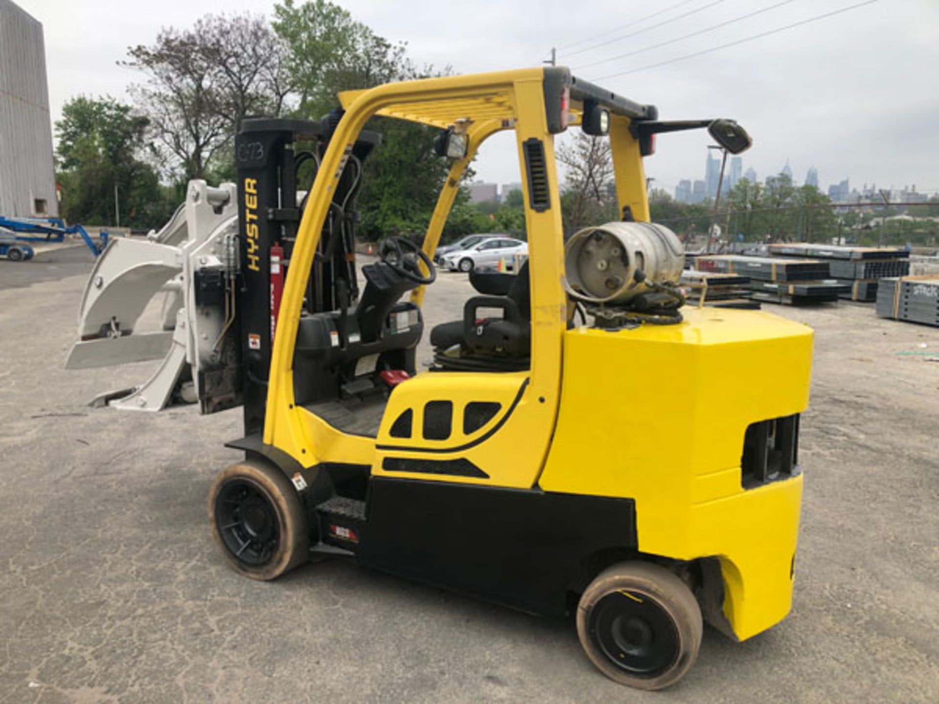 12,000 LB HYSTER S120FTS W/ 60" CASCADE PAPER CLAMP MFG. 2016- Model: S120FTS- Serial: - Image 6 of 11