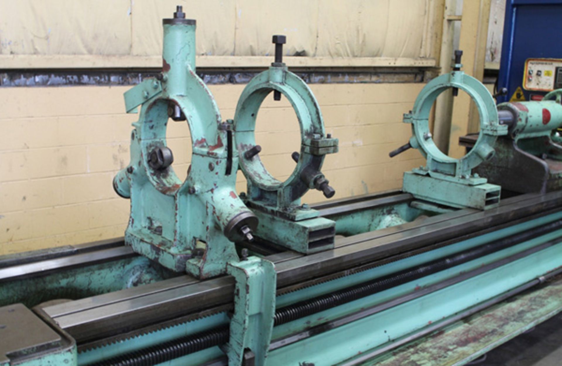 TOS Engine Lathe, 35" x 21', Mdl: SU-90A, S/N: 423124, Located In: Holland, OH - Image 8 of 10