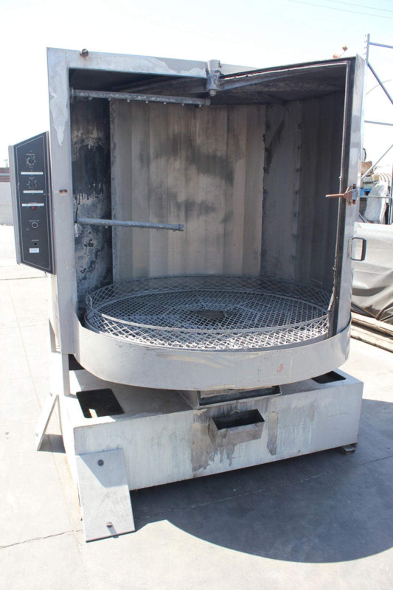 Hotsy Front Loading Heated Parts Washer 58" x 48", Mdl: APW 7953-SS, S/N: C0605-61112, Located In: - Image 6 of 13