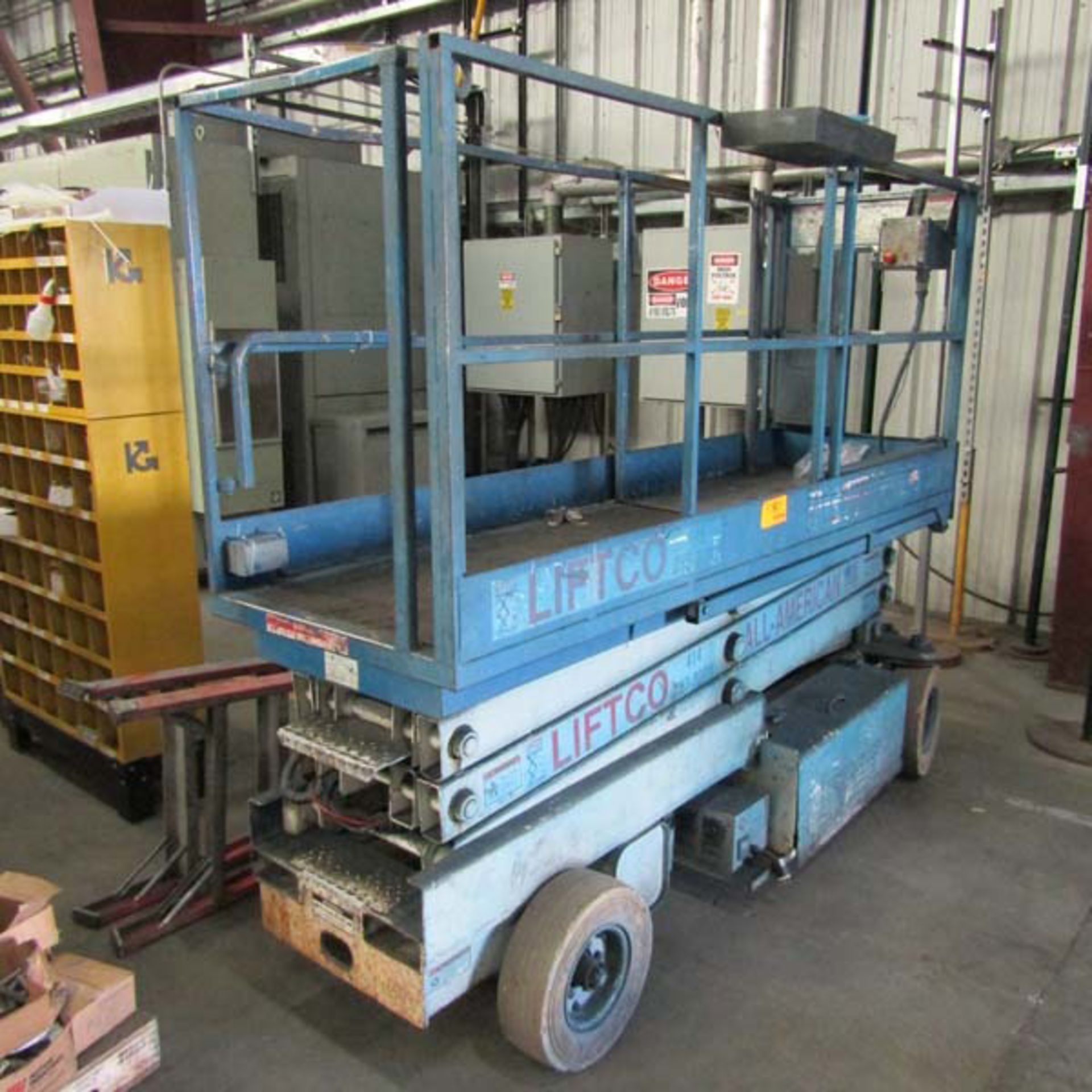 Mark Industries Hydraulic Man Scissor Aerial Platform Lift 20', Mdl: CH20NEP, Located In: Huntington