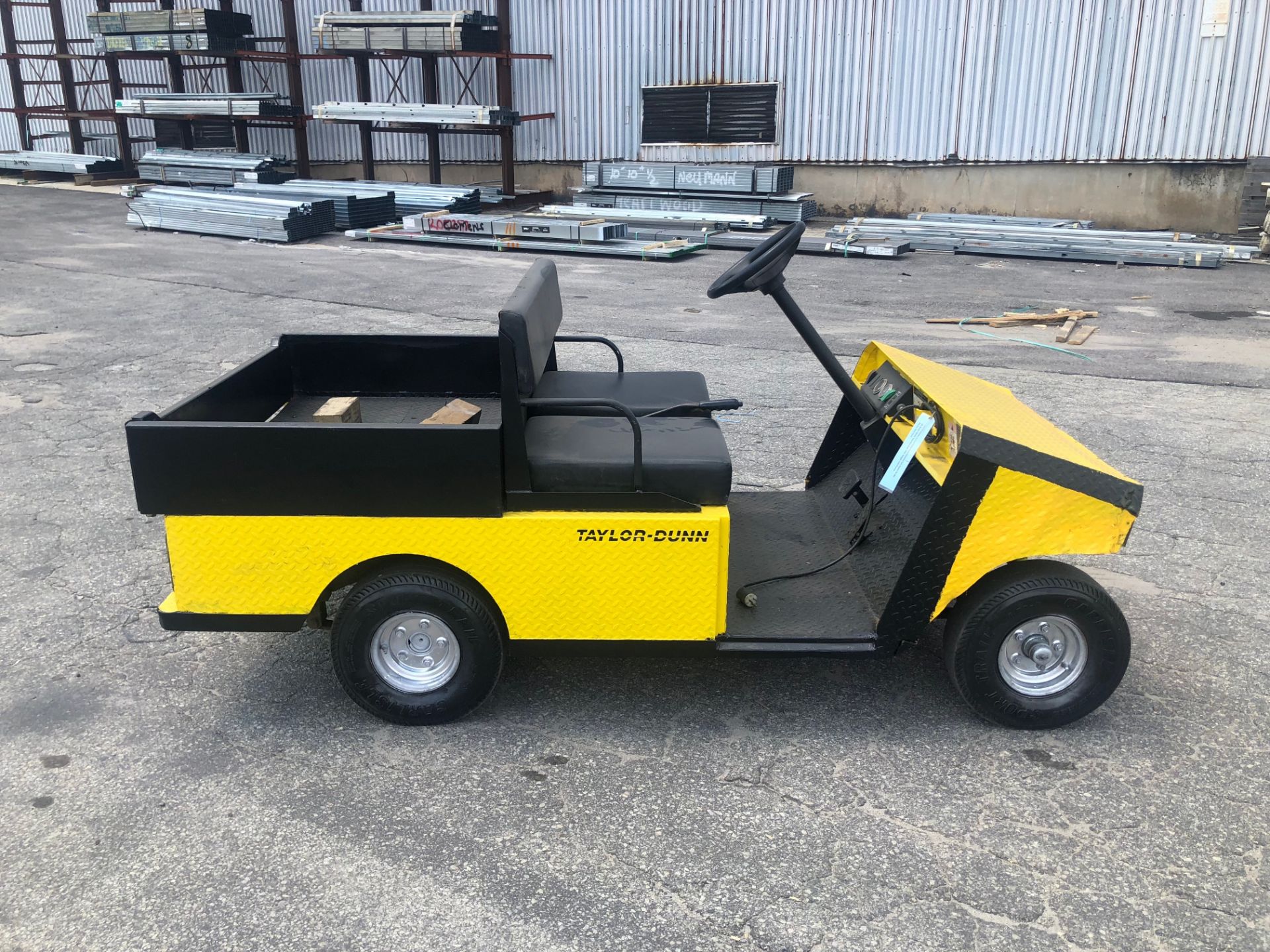 2012 Taylor-Dunn Industrial Cart- Model: R0-380-36- Serial: 187435- Weight: 1150 Pounds- Electric- - Image 5 of 11