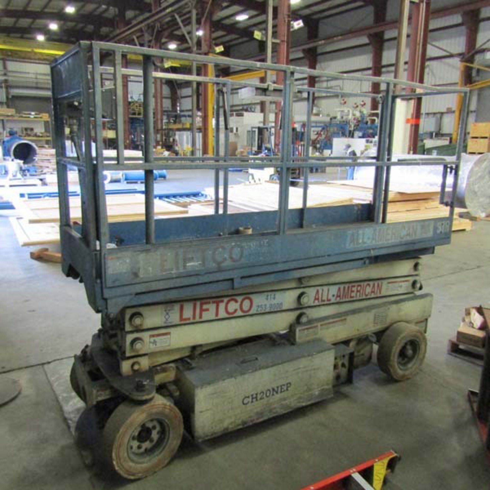 Mark Industries Hydraulic Man Scissor Aerial Platform Lift 20', Mdl: CH20NEP, Located In: Huntington - Image 3 of 5