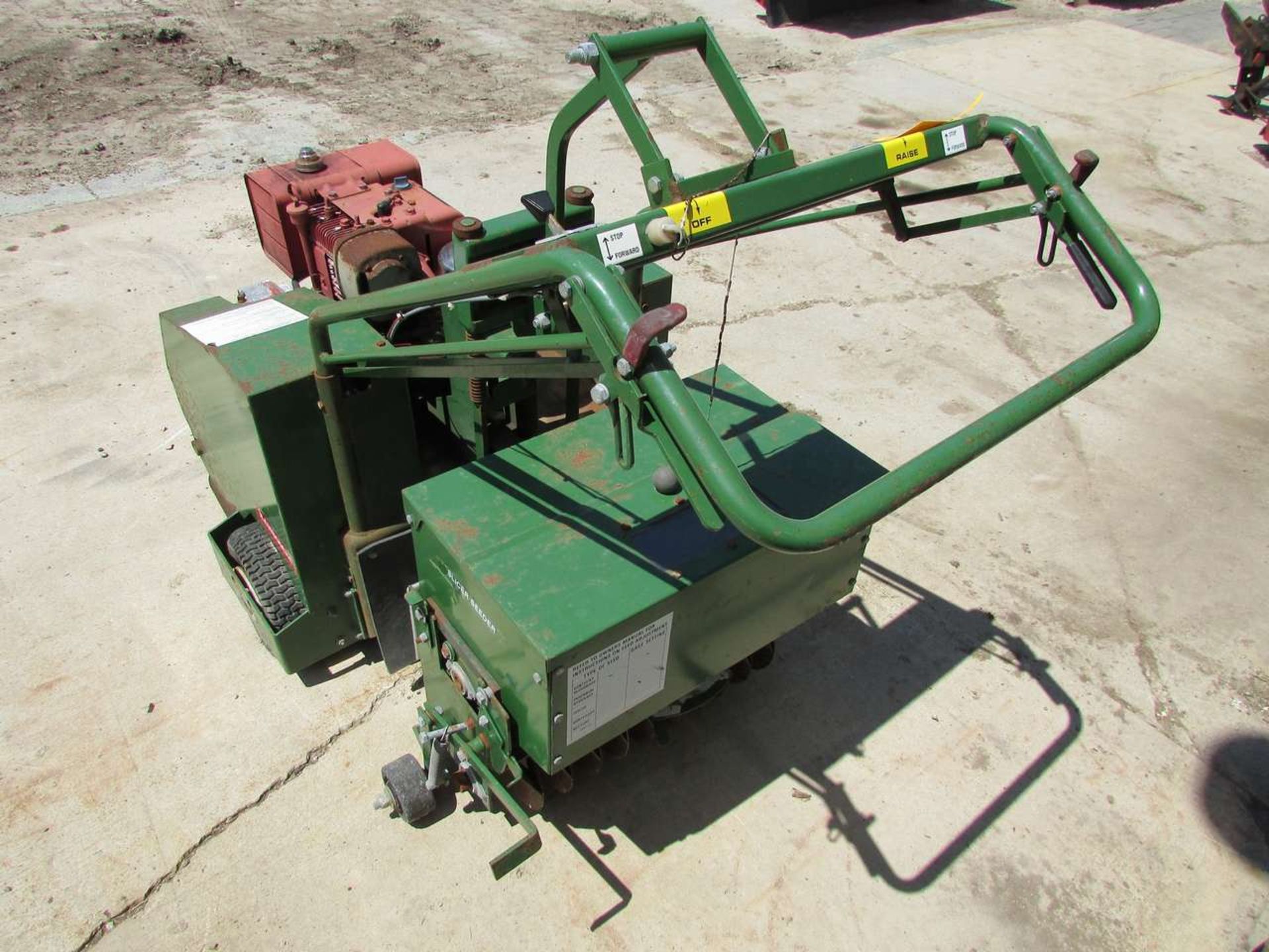 Ransomers XRS200 20" Walk-Behind Gas Powered Slicer Seeder - Image 5 of 7