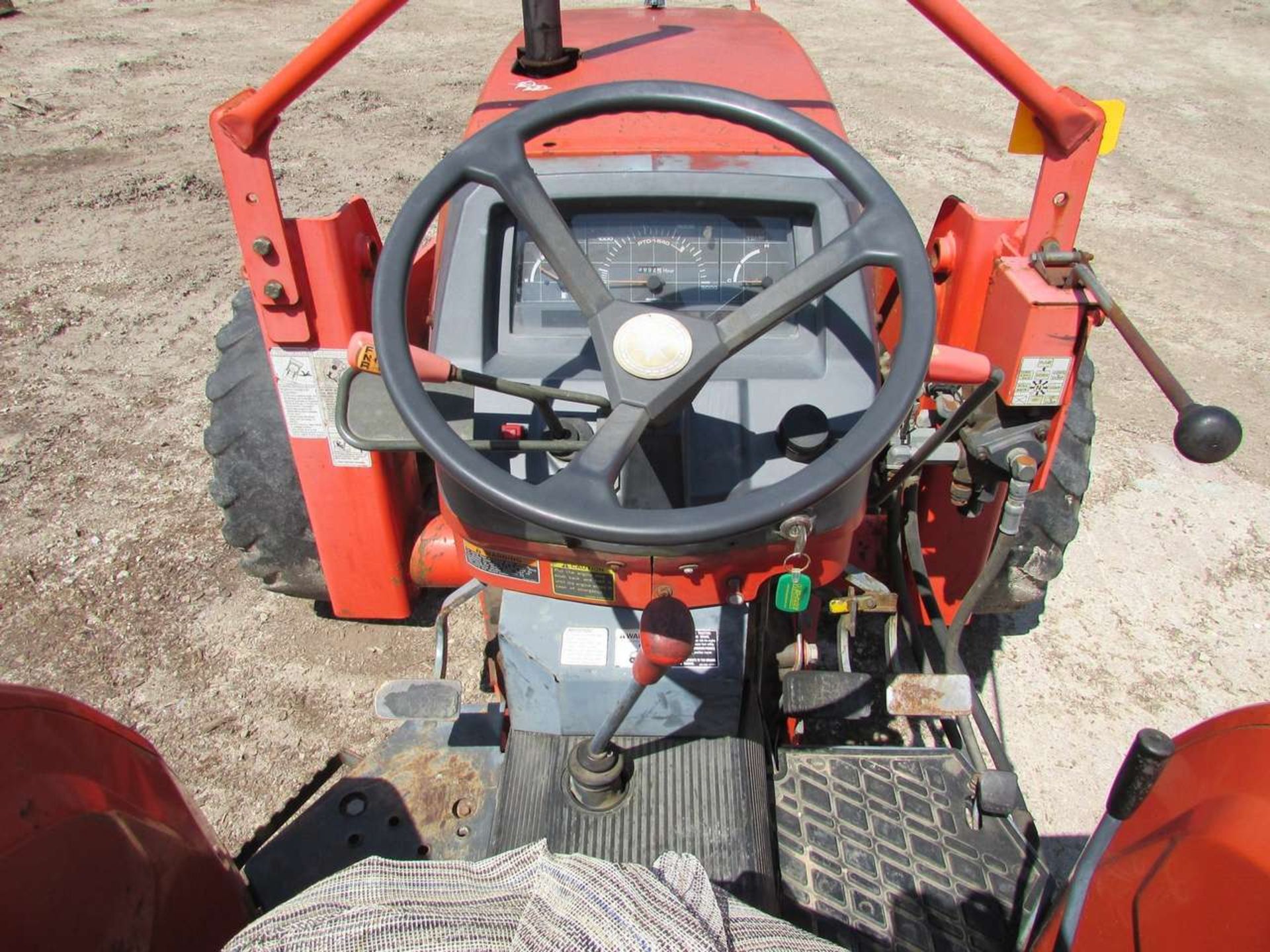 Kubota M6800 Tractor - Image 10 of 15