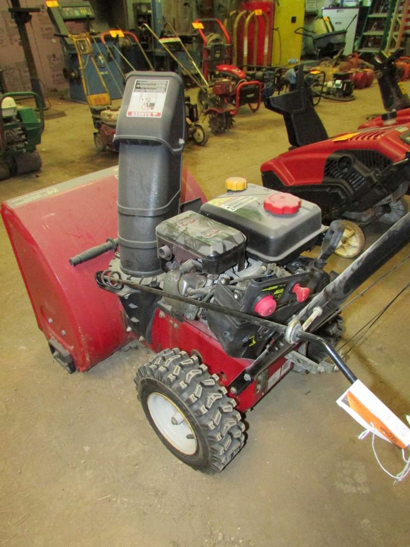 Craftsman 247.88957 24" Gas Powered Snow Blower - Image 6 of 6