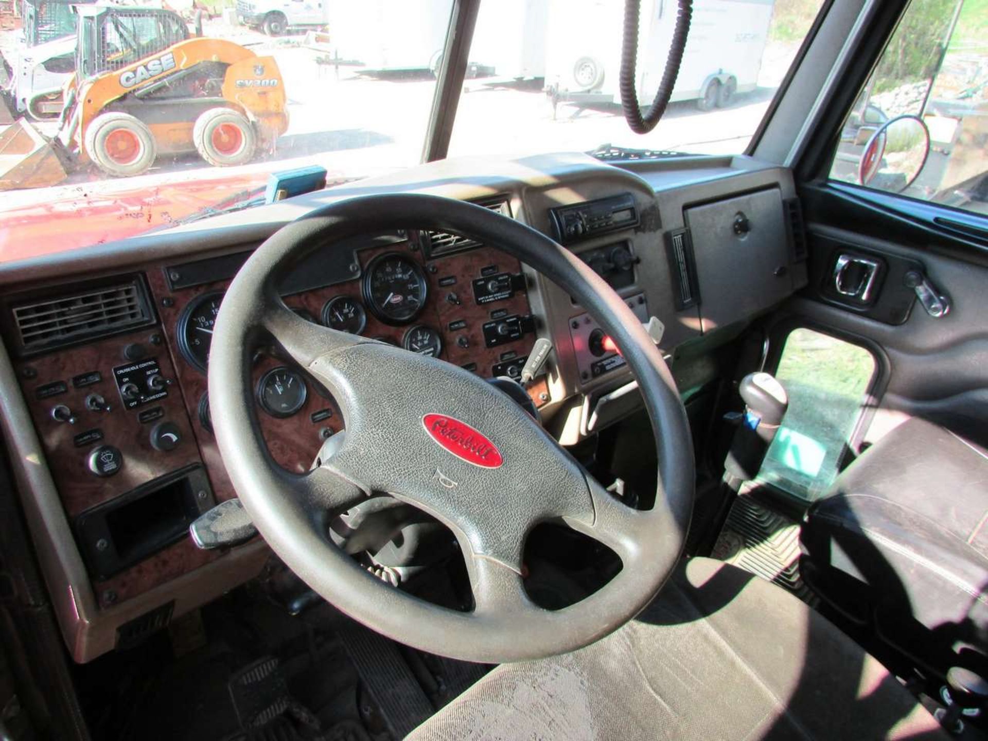 2005 Peterbilt PB335 Dump Truck - Image 11 of 16