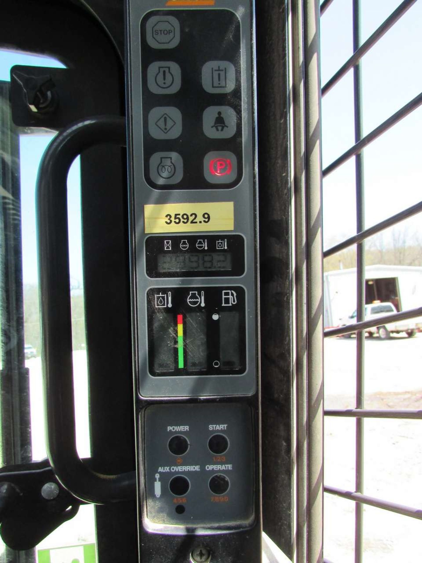 2013 Case SV300 Skid Steer Loader - Image 13 of 17