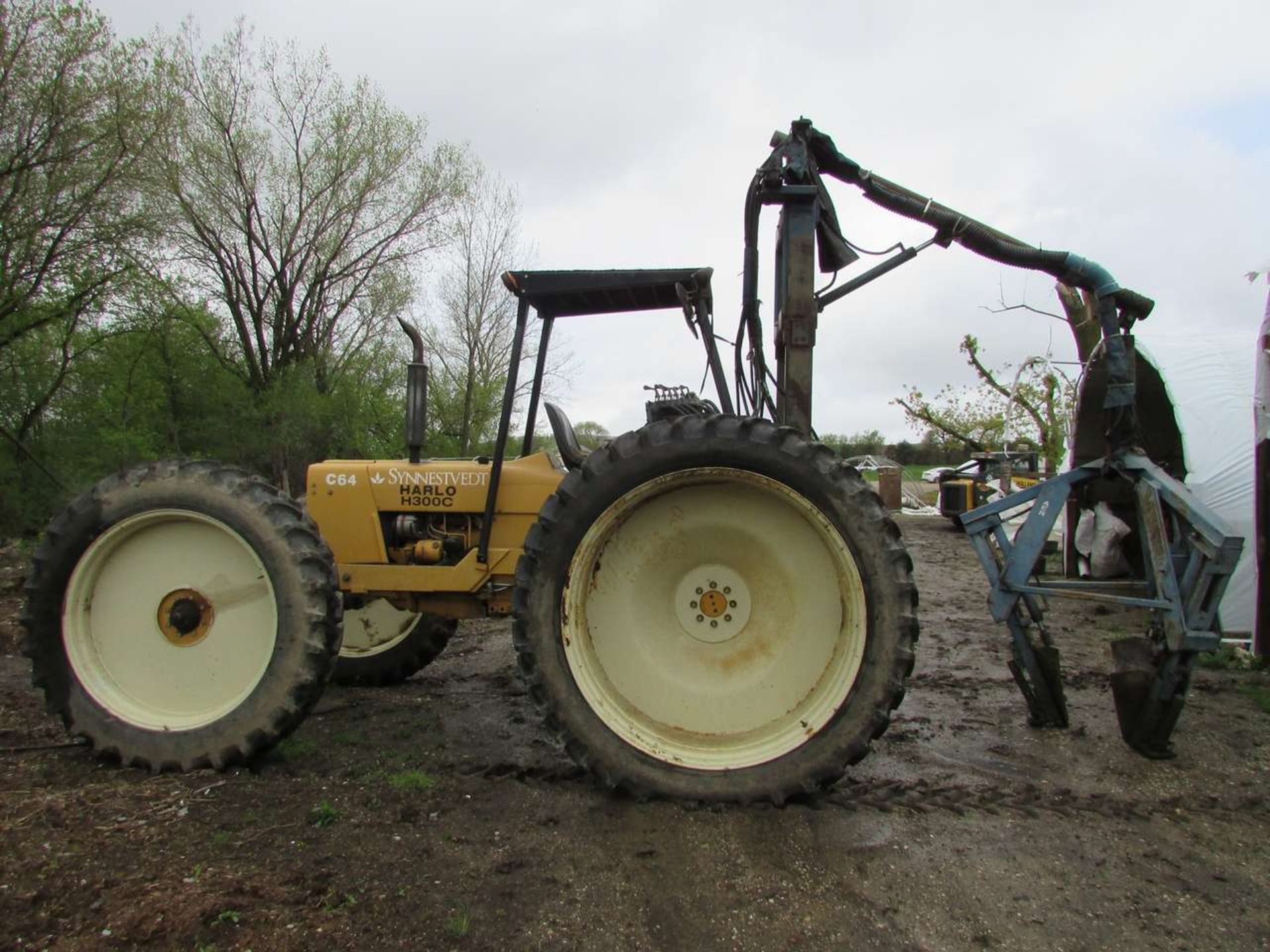 Harlo H300C-2WD-14-4 Tractor - Image 6 of 14