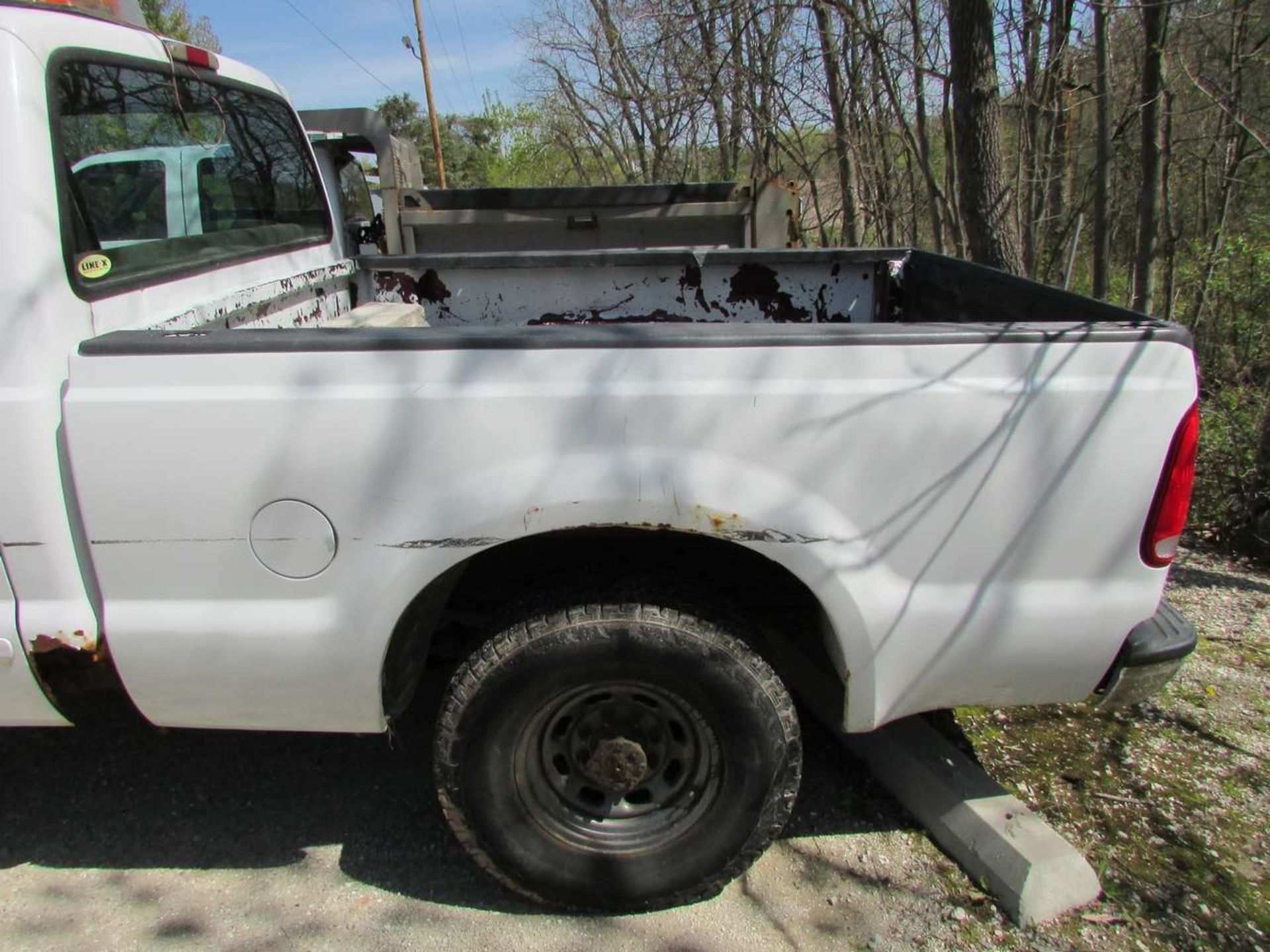 2002 Ford F-250XLT Super Duty Pickup Truck - Image 6 of 17