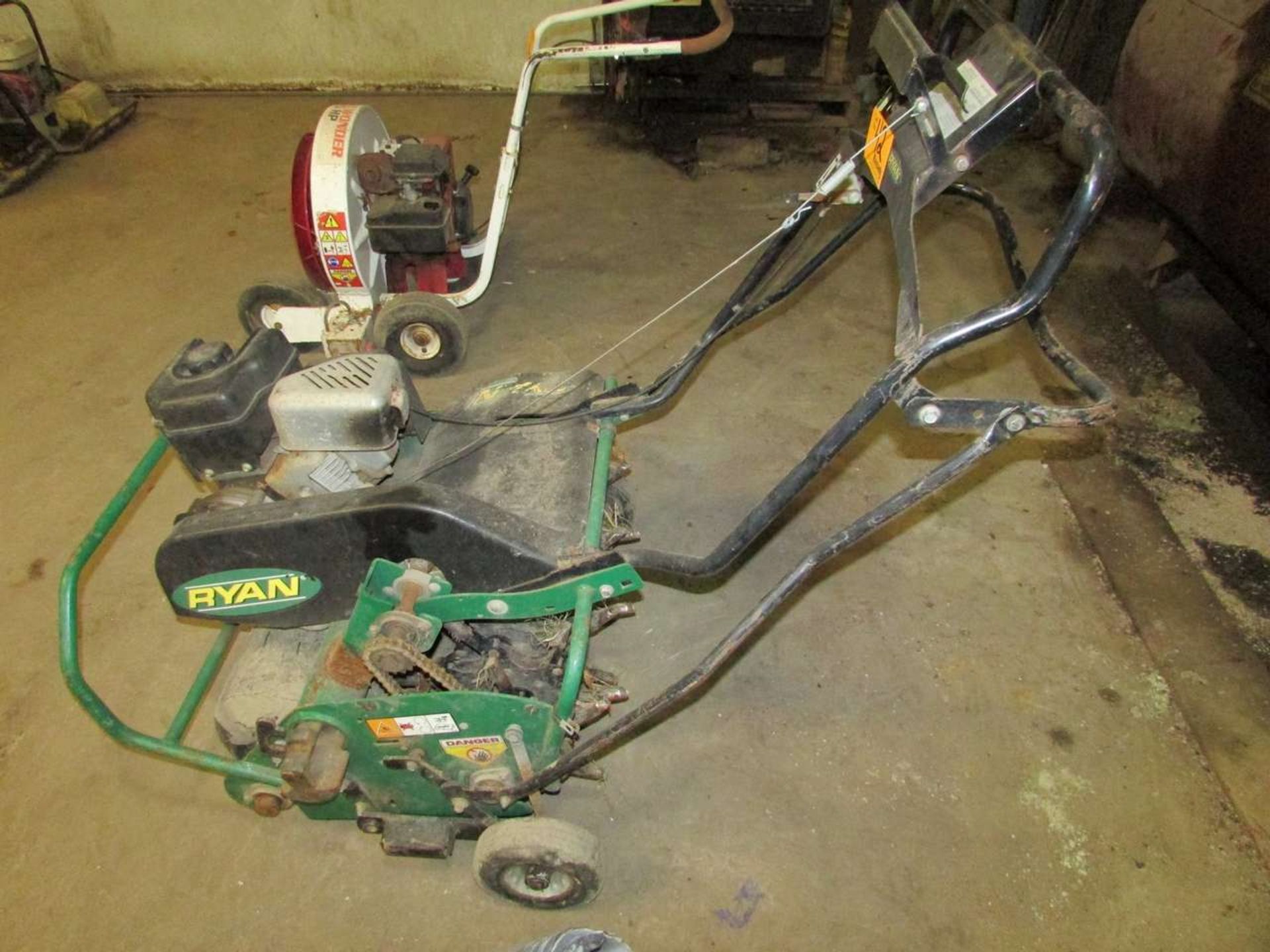 Ryan 544911B 24" Walk-Behind Gas Powered Lawn Aerator - Image 6 of 6