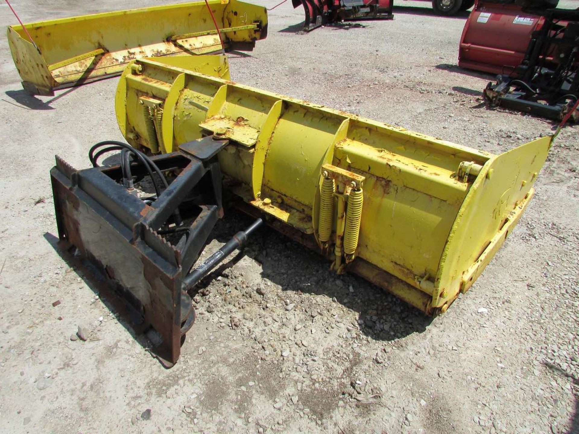 2008 Wolf Group Ultra-96 8' Skid Loader Snow Plow Attachment - Image 3 of 4