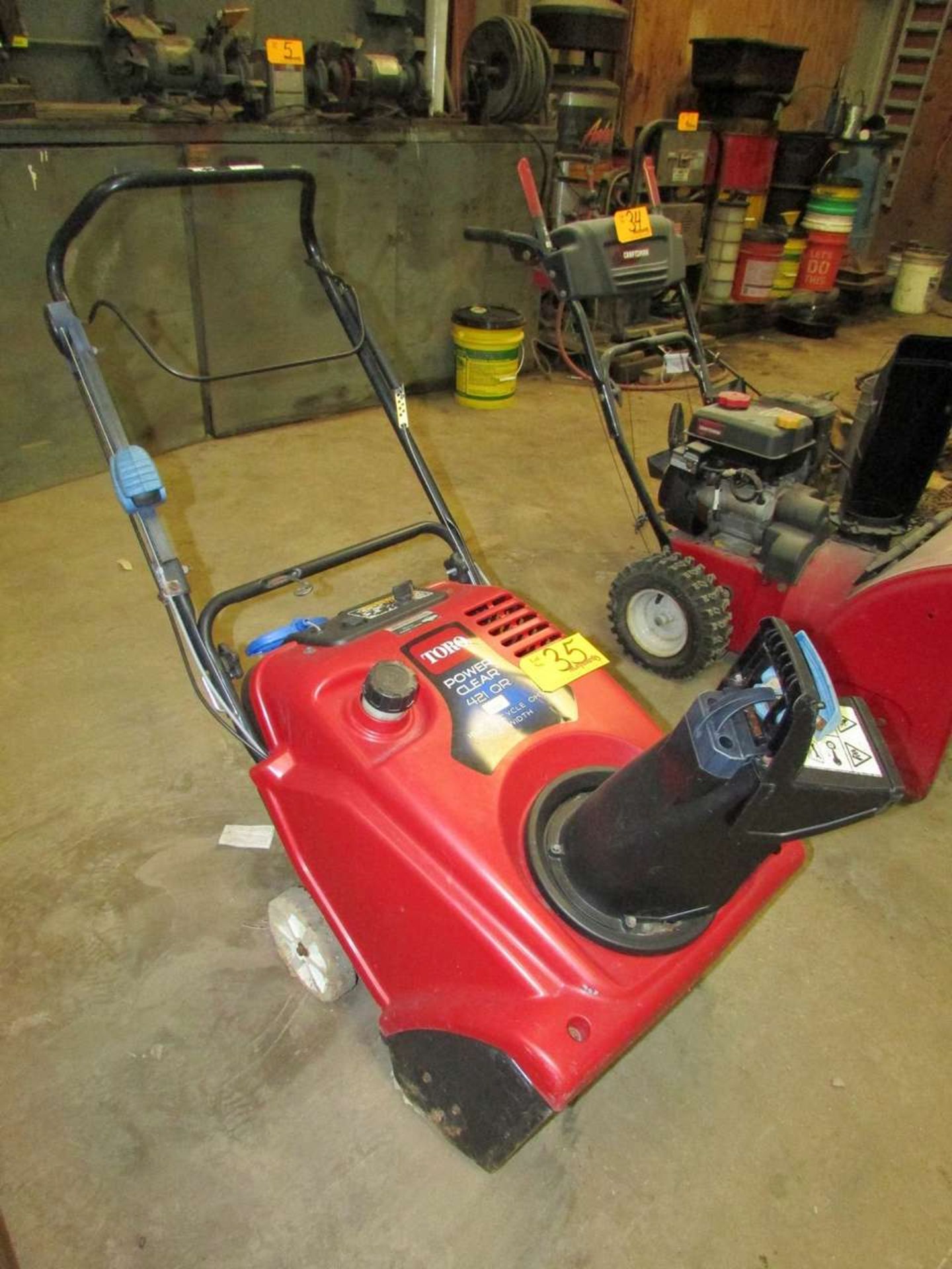 Toro Power Clear 421QR 21" Gas Powered Snow Blower - Image 3 of 6